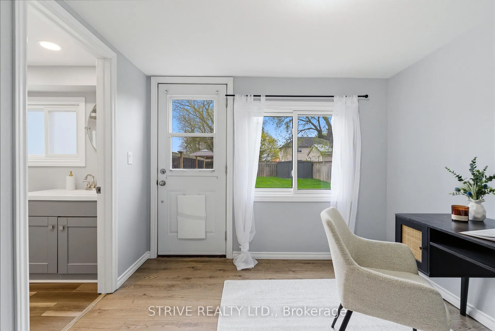 Photo 27 of 284 College Avenue, Oshawa, Vanier — HOMEH