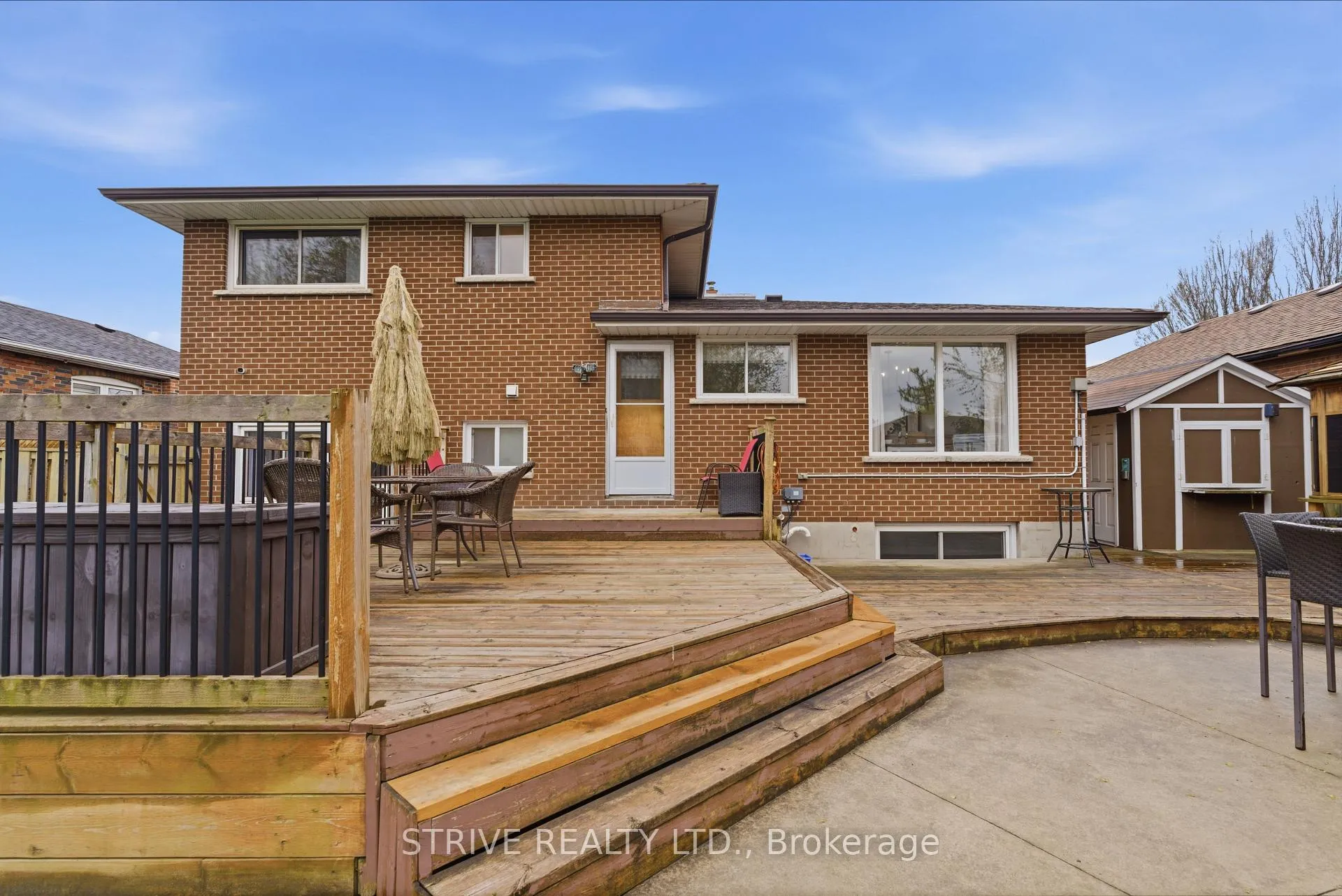 Photo 40 of 284 College Avenue, Oshawa, Vanier — HOMEH