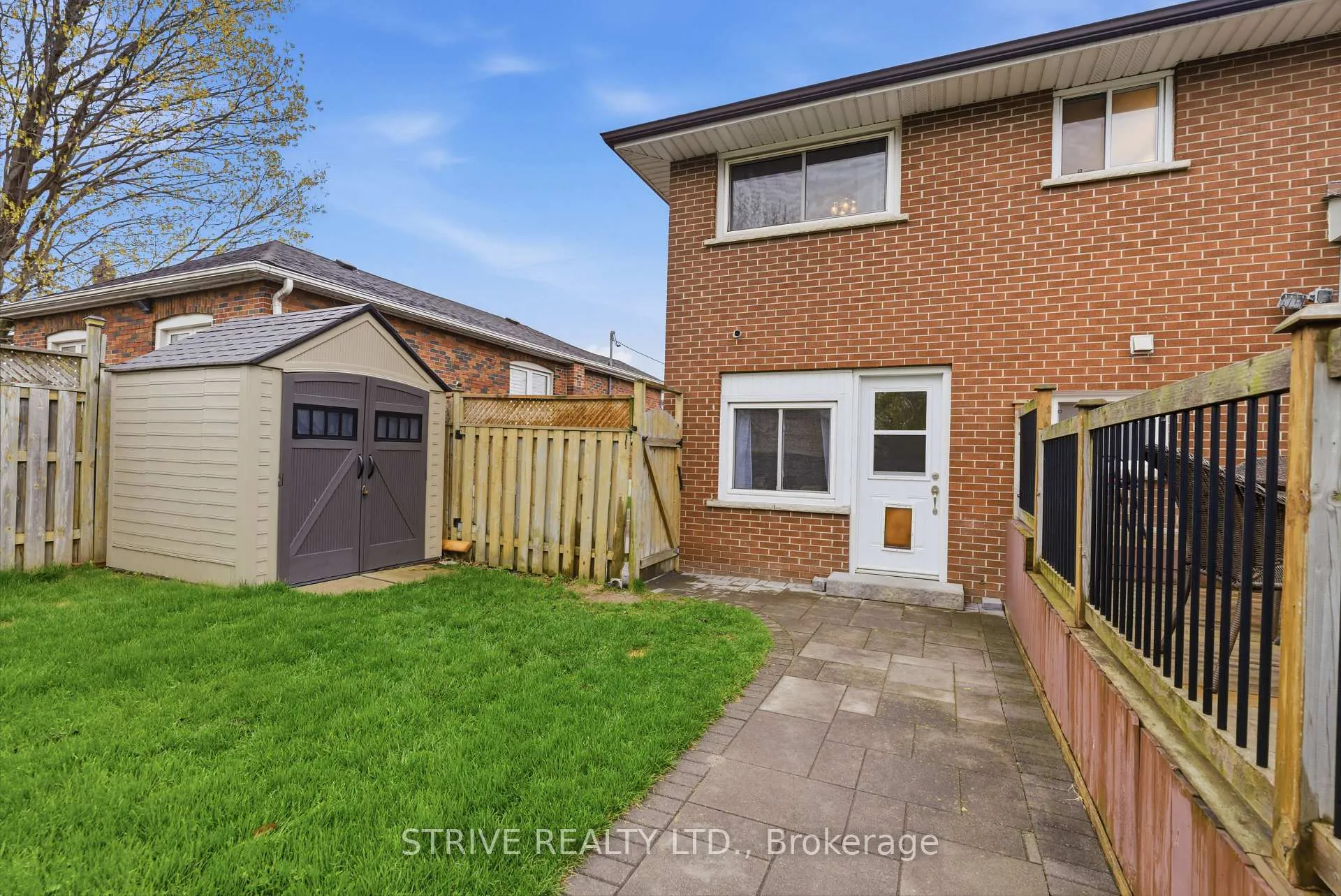 Photo 44 of 284 College Avenue, Oshawa, Vanier — HOMEH