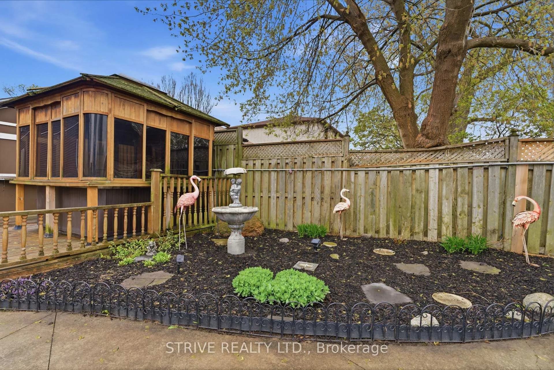 Photo 46 of 284 College Avenue, Oshawa, Vanier — HOMEH