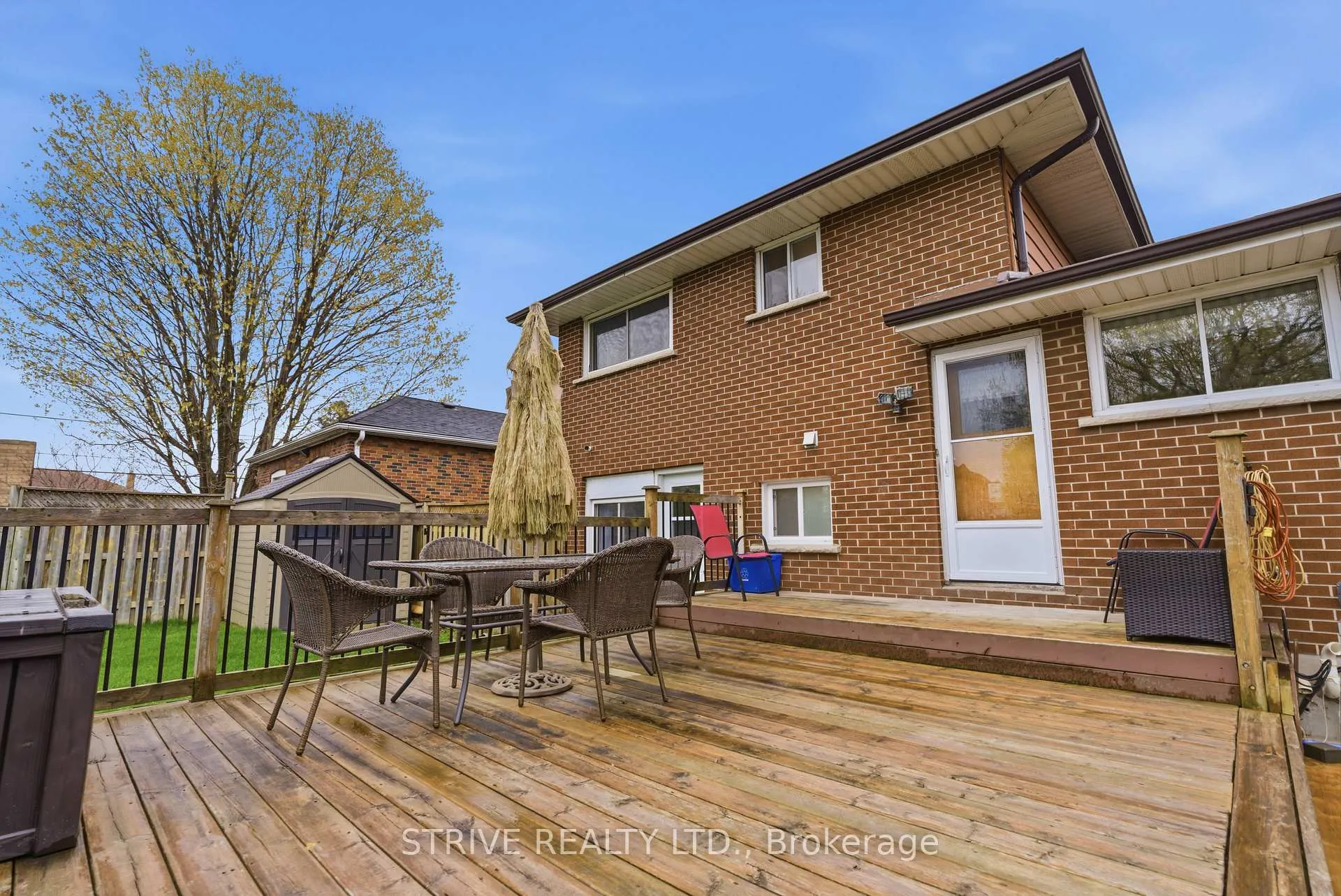 Photo 48 of 284 College Avenue, Oshawa, Vanier — HOMEH