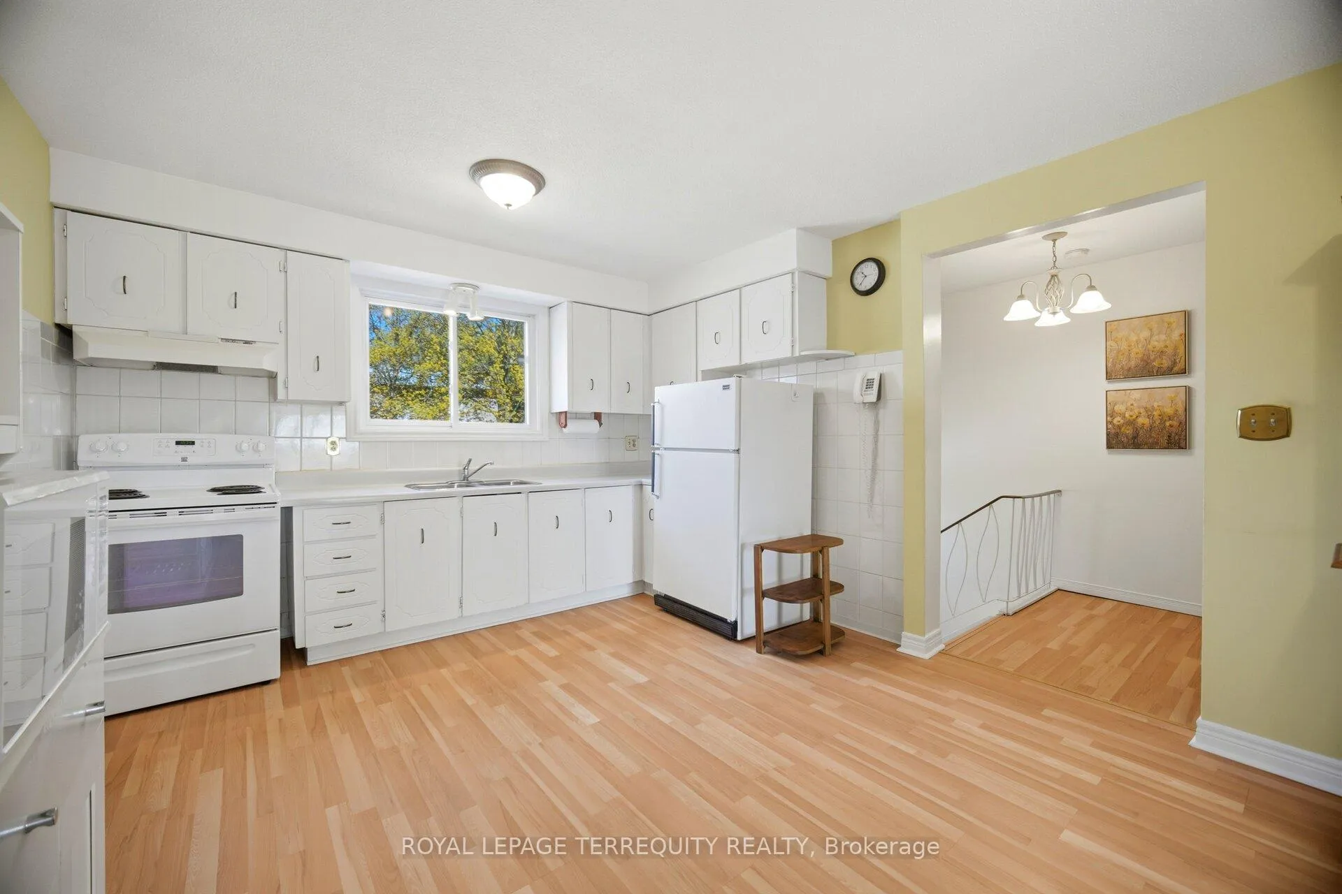 Photo 6 of Unit 3, 325 Mary Street, Hamilton, Beasley — HOMEH