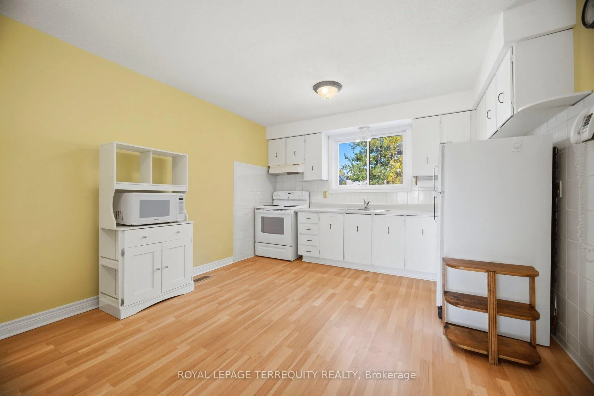 Photo 7 of Unit 3, 325 Mary Street, Hamilton, Beasley — HOMEH