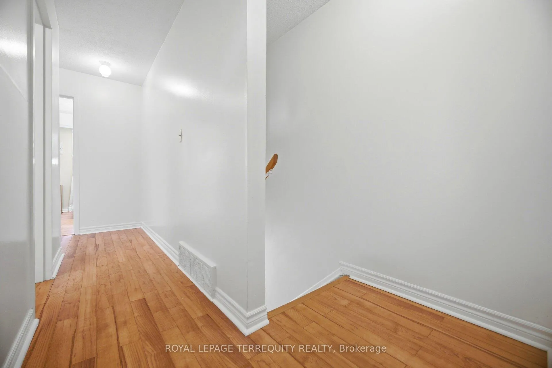 Photo 23 of Unit 3, 325 Mary Street, Hamilton, Beasley — HOMEH