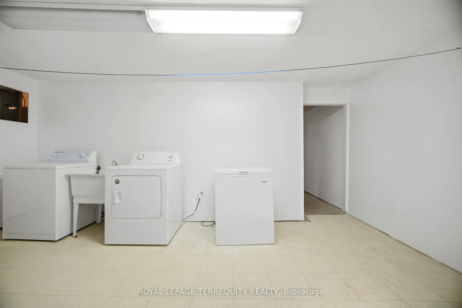 Photo 34 of Unit 3, 325 Mary Street, Hamilton, Beasley — HOMEH
