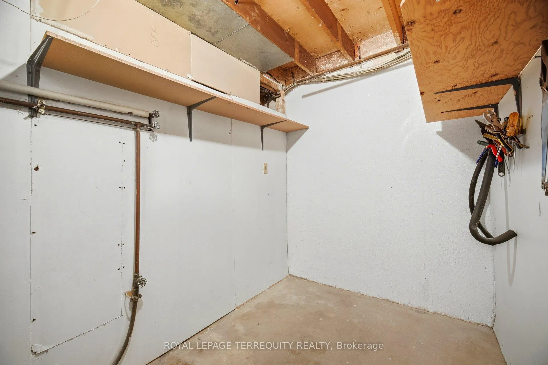 Photo 35 of Unit 3, 325 Mary Street, Hamilton, Beasley — HOMEH