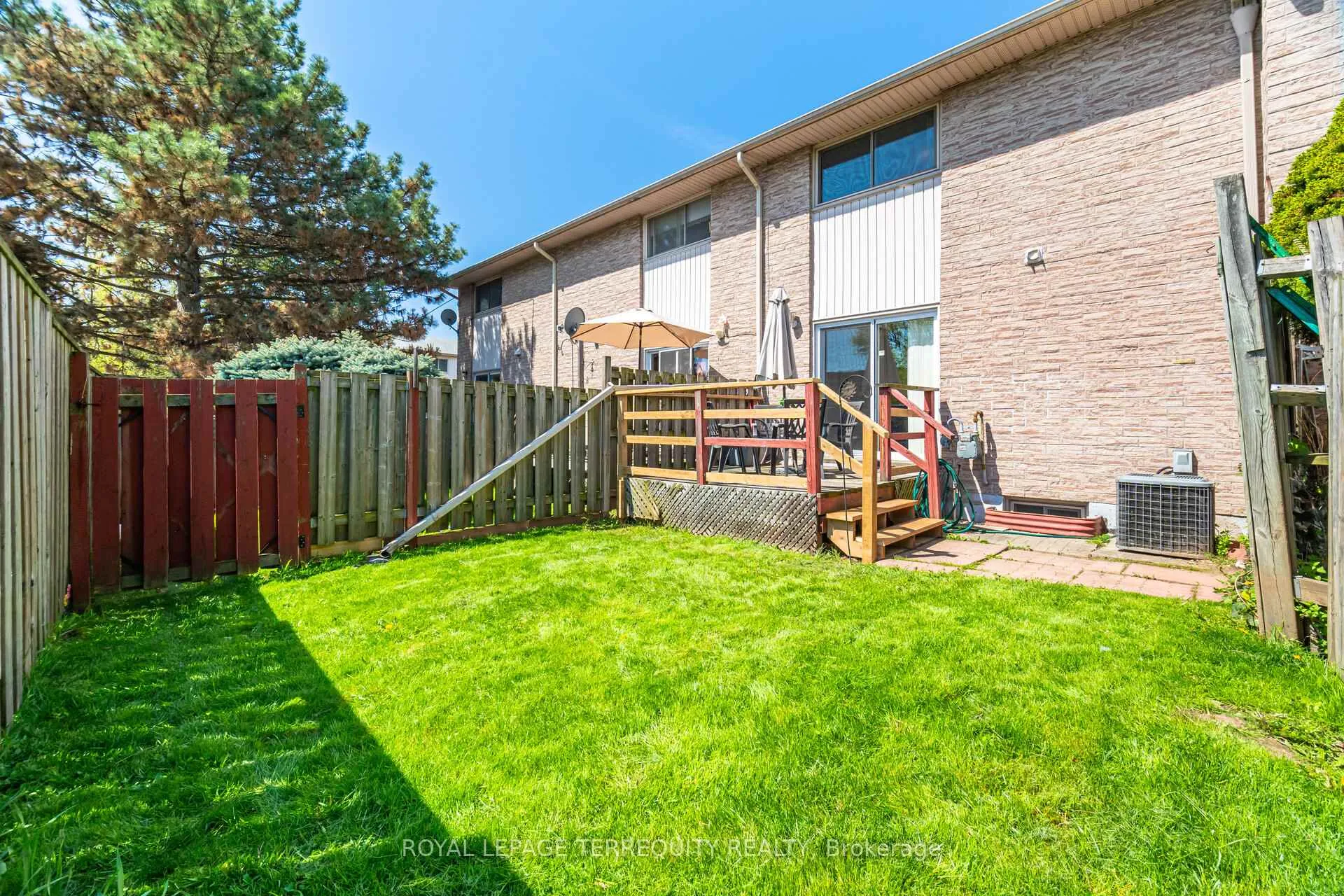 Photo 43 of Unit 3, 325 Mary Street, Hamilton, Beasley — HOMEH
