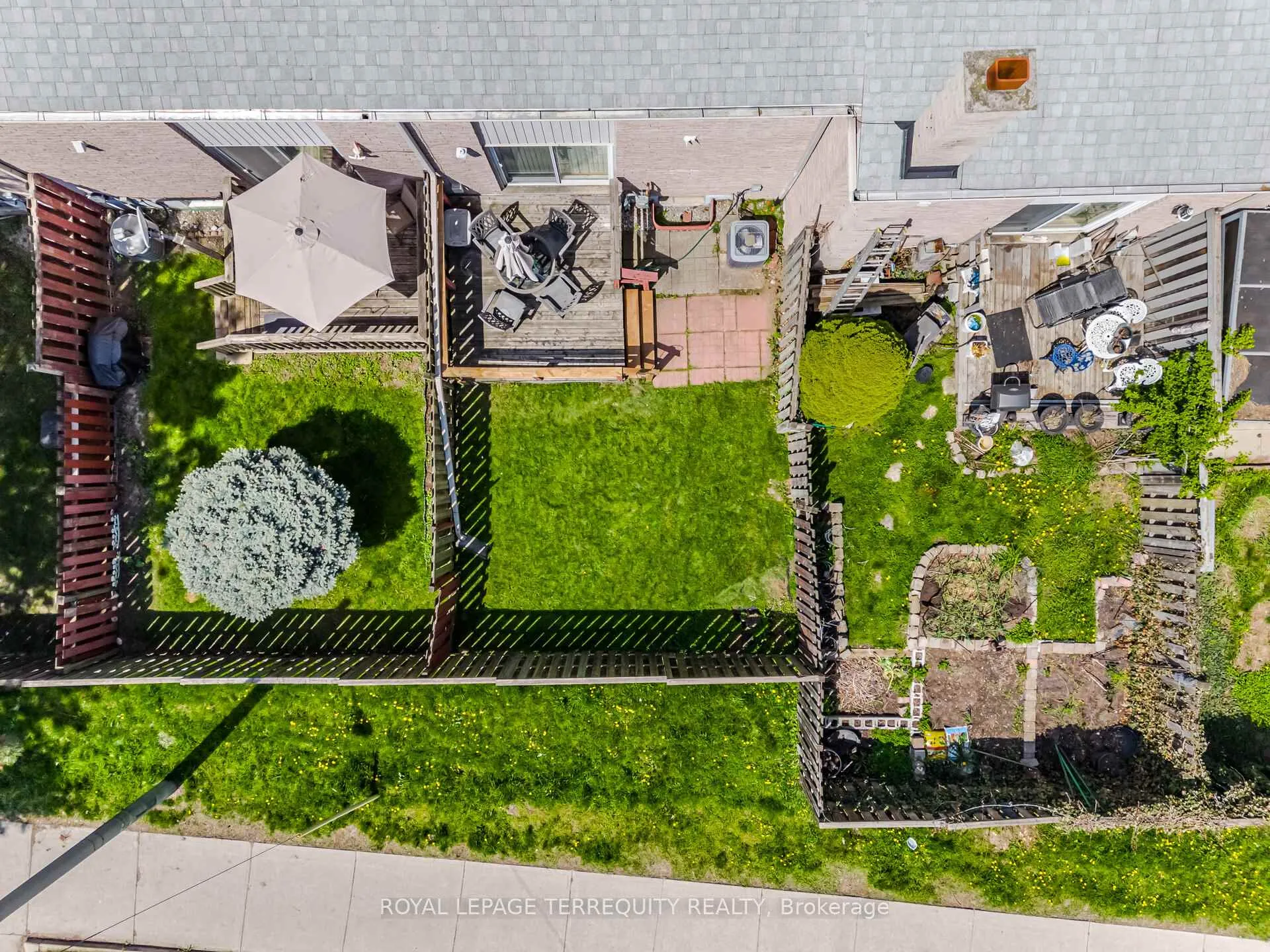 Photo 44 of Unit 3, 325 Mary Street, Hamilton, Beasley — HOMEH