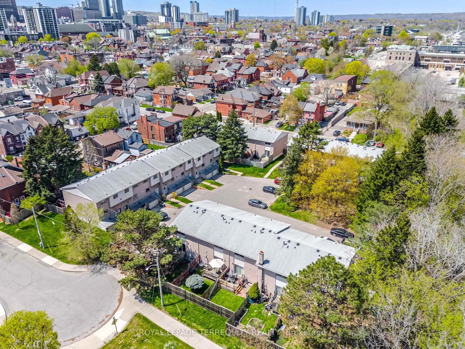 Photo 46 of Unit 3, 325 Mary Street, Hamilton, Beasley — HOMEH