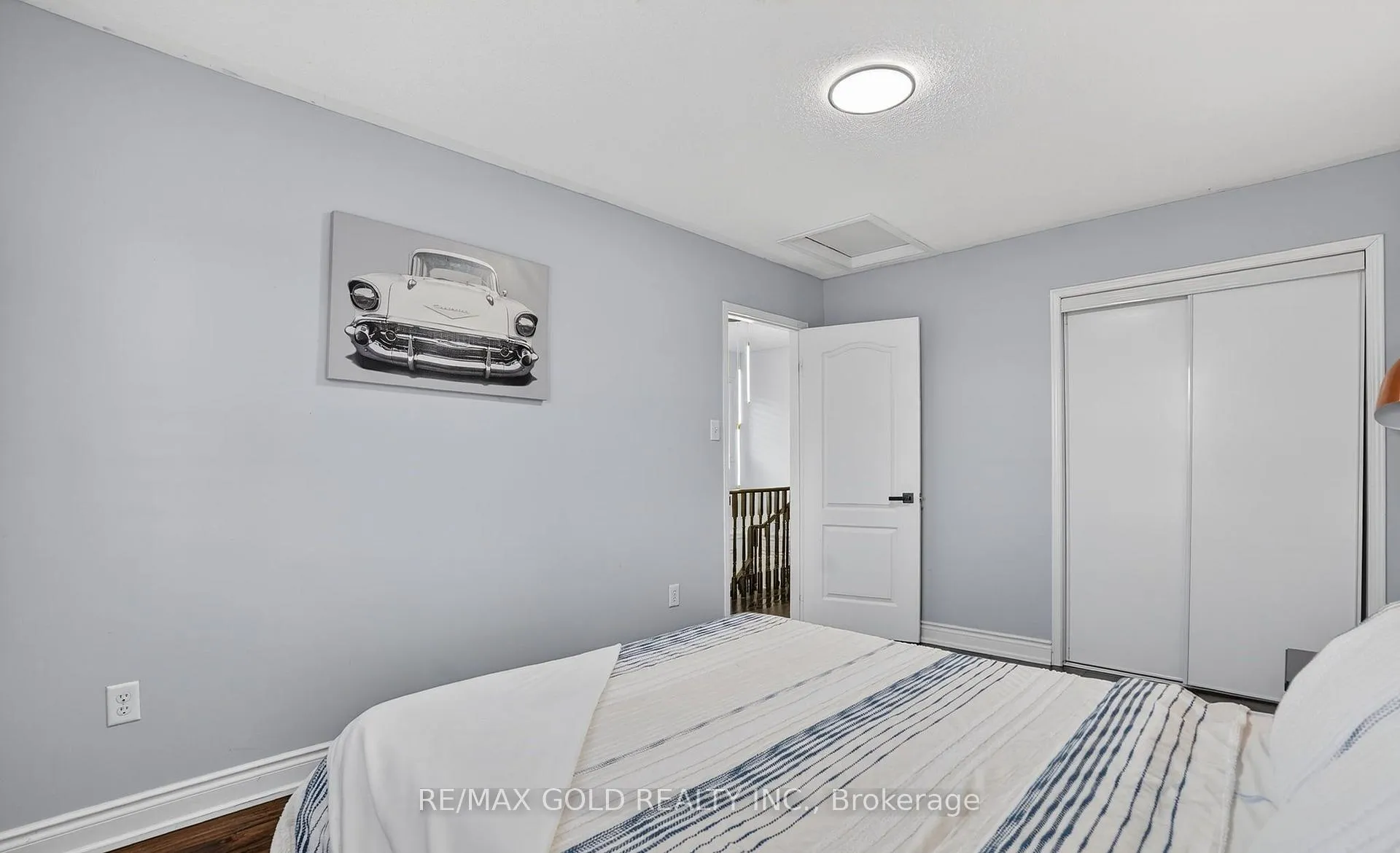 Photo 19 of 109 Crystal Glen Crescent, Brampton, Credit Valley — HOMEH