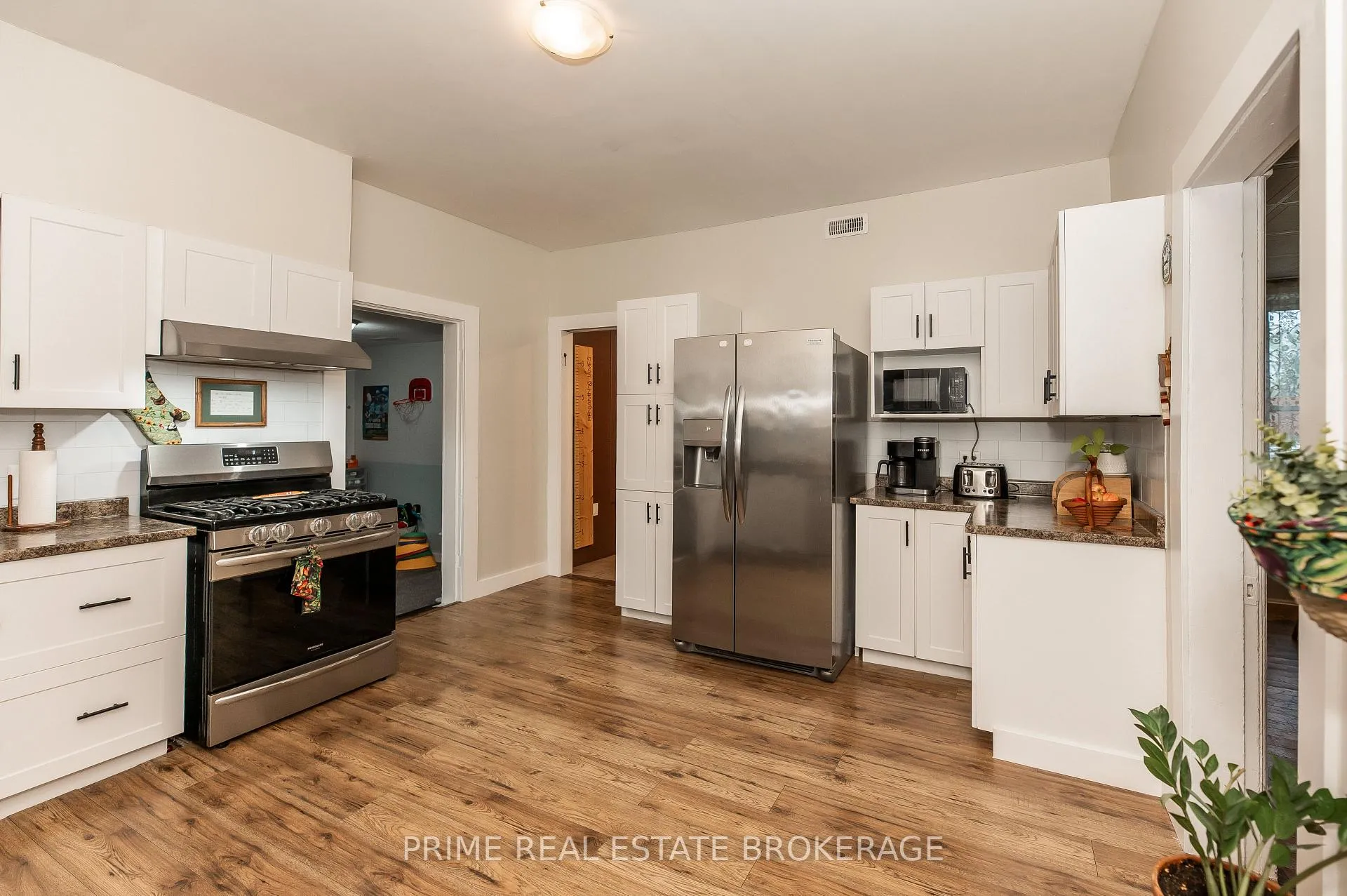 Photo 14 of 143 Main Street, West Elgin, West Lorne — HOMEH