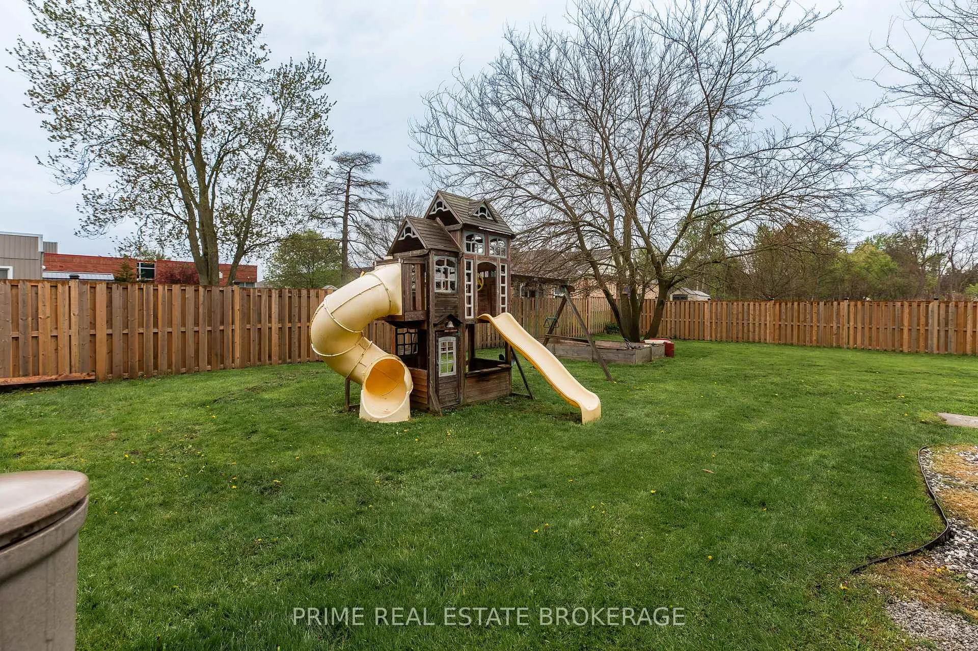 Photo 45 of 143 Main Street, West Elgin, West Lorne — HOMEH