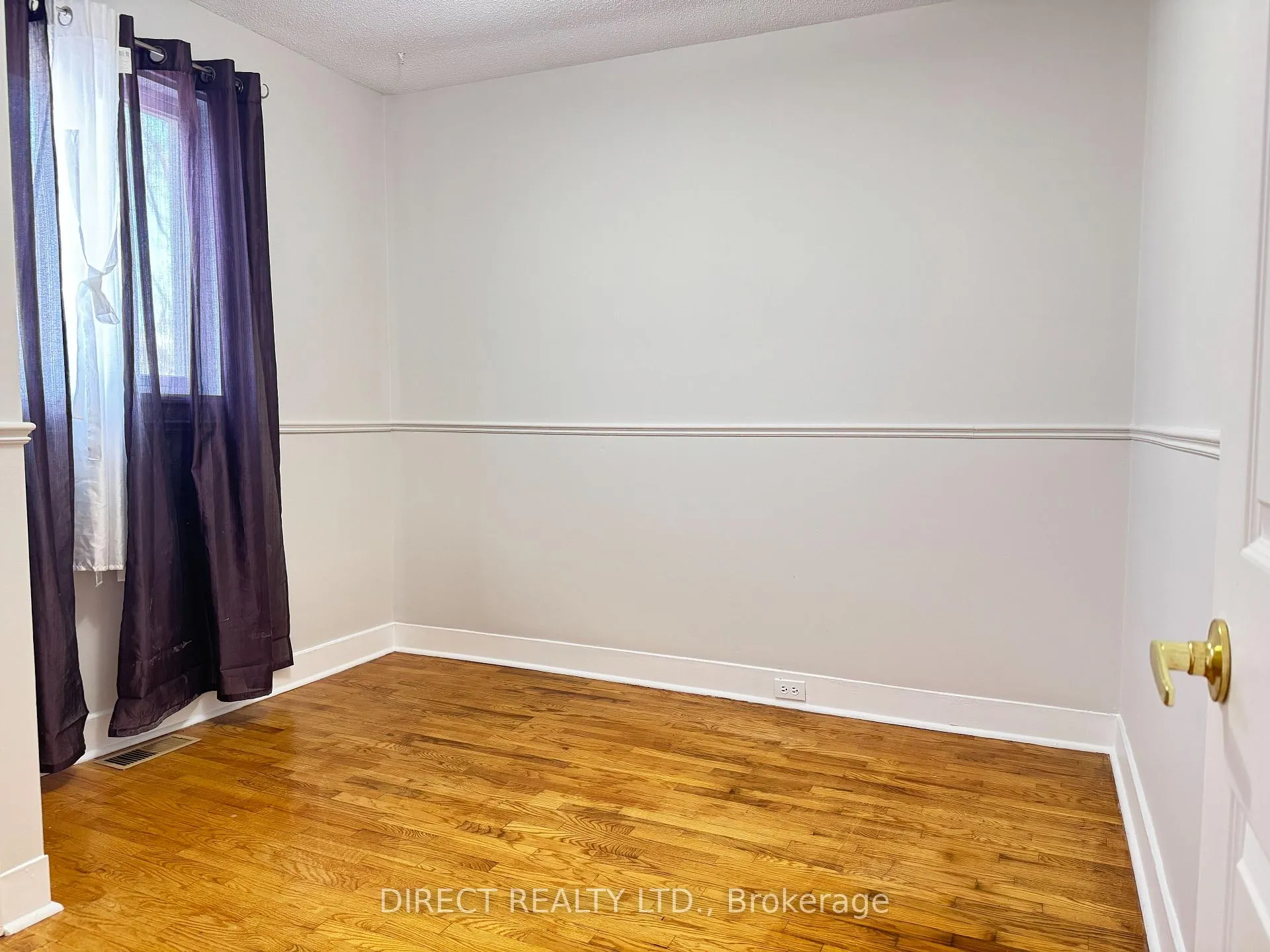 Photo 16 of 33 Sinclair Street, Belleville, Belleville Ward — HOMEH