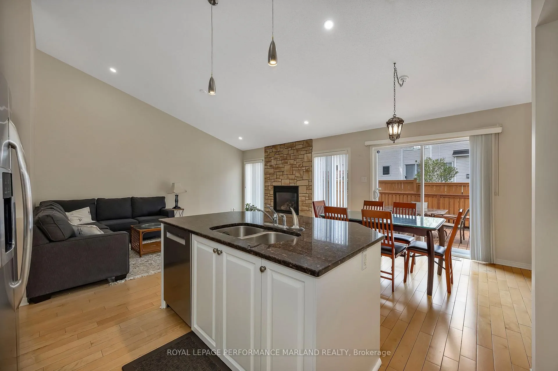Photo 11 of 30 Yorkwood Place, Ottawa, Barrhaven - Strandherd — HOMEH