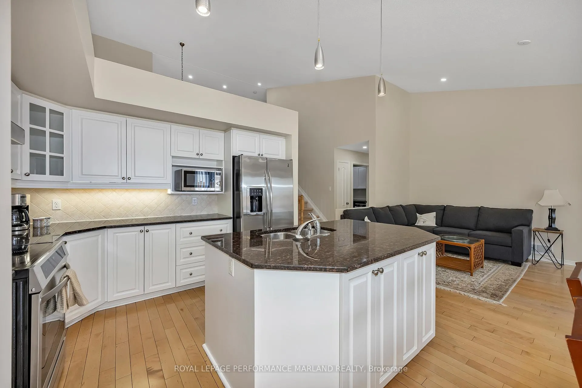 Photo 12 of 30 Yorkwood Place, Ottawa, Barrhaven - Strandherd — HOMEH