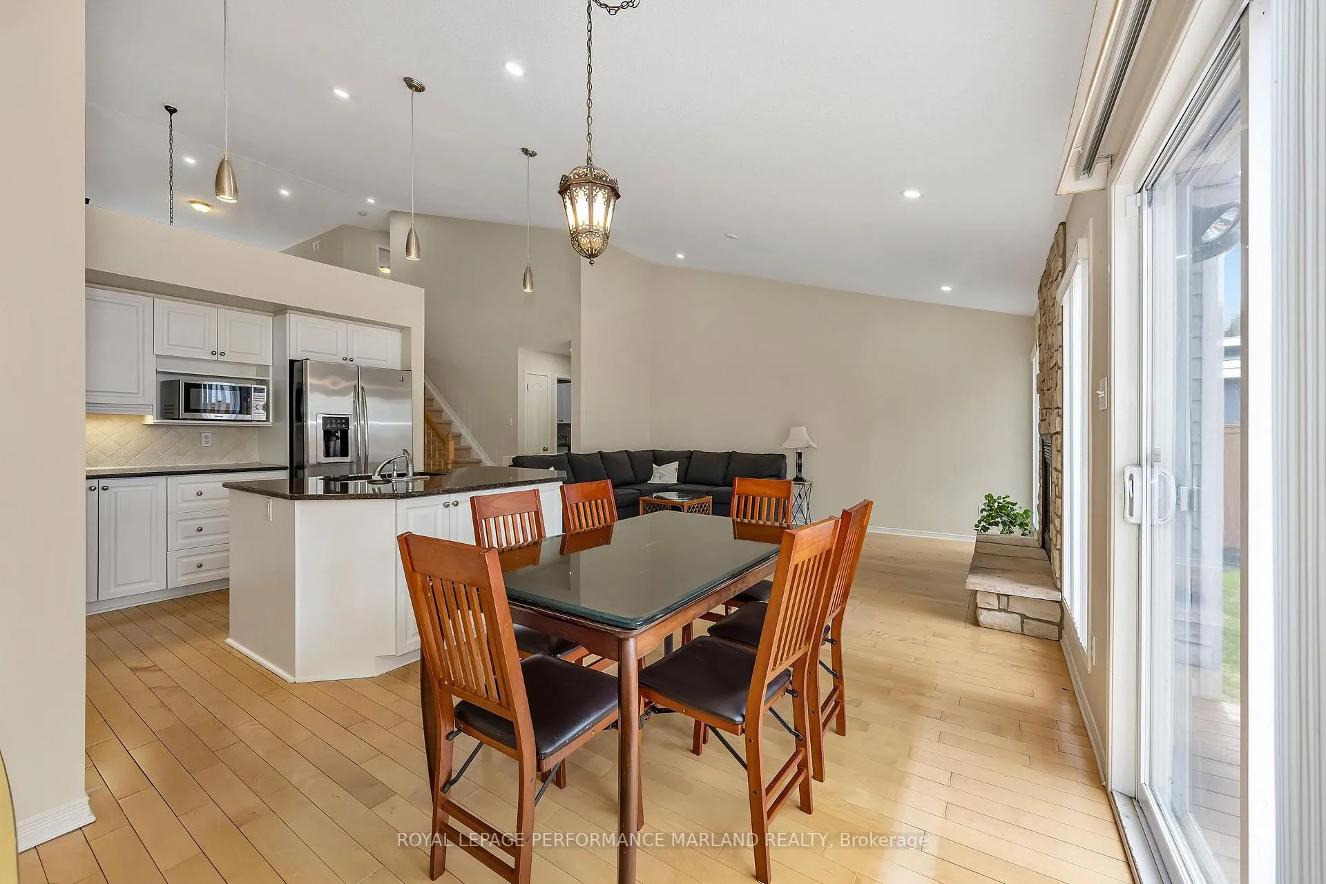 Photo 14 of 30 Yorkwood Place, Ottawa, Barrhaven - Strandherd — HOMEH