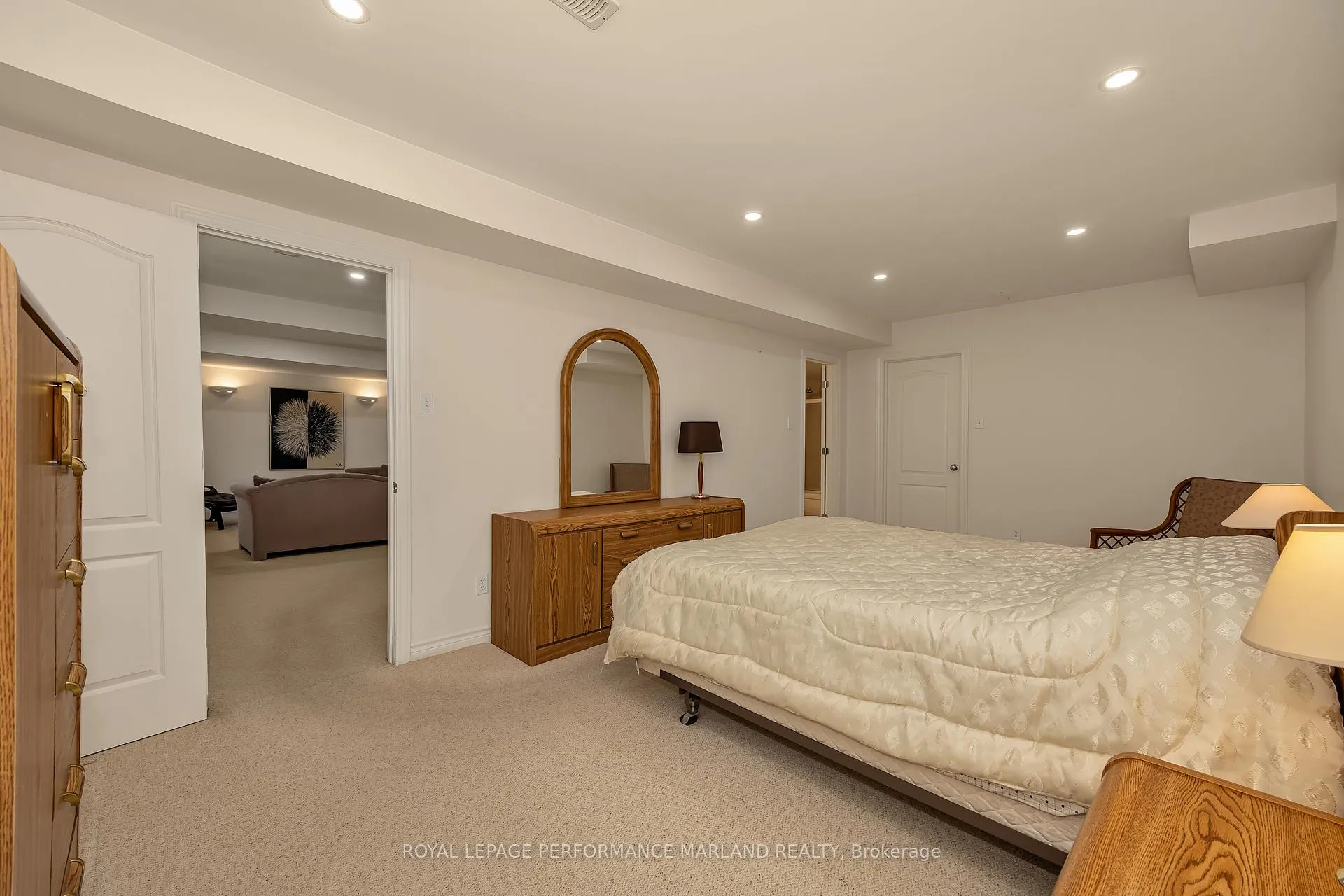 Photo 28 of 30 Yorkwood Place, Ottawa, Barrhaven - Strandherd — HOMEH