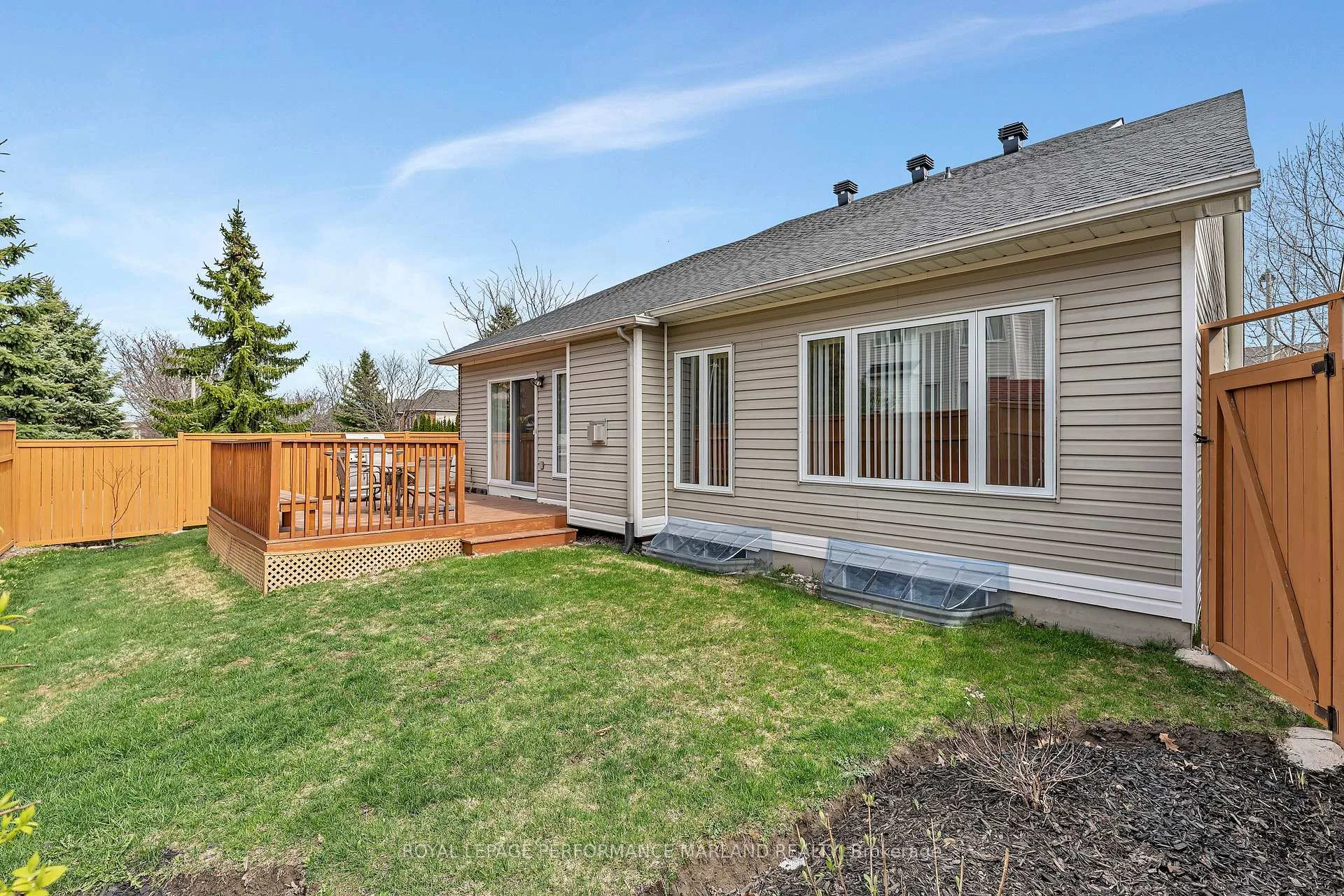 Photo 31 of 30 Yorkwood Place, Ottawa, Barrhaven - Strandherd — HOMEH