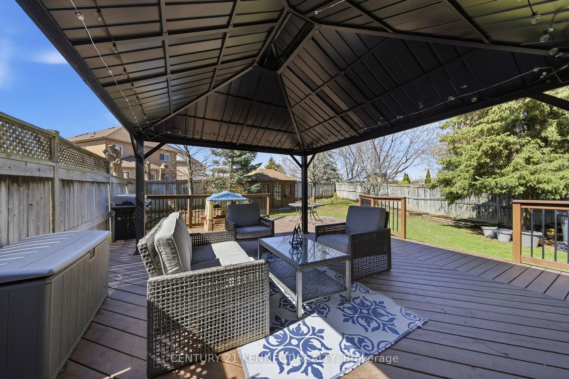 Photo 2 of 1644 Samuelson Circle, Mississauga, Meadowvale Village — HOMEH