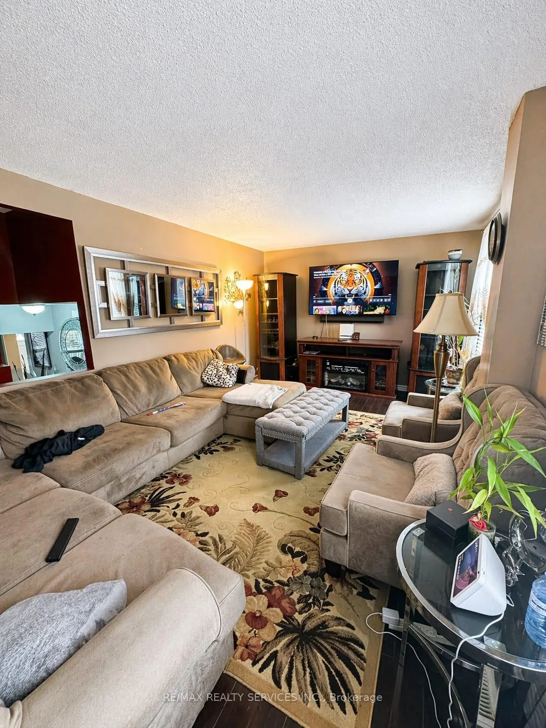 Photo 8 of Unit 41, 50 Eden Parkway, Brampton, Southgate — HOMEH