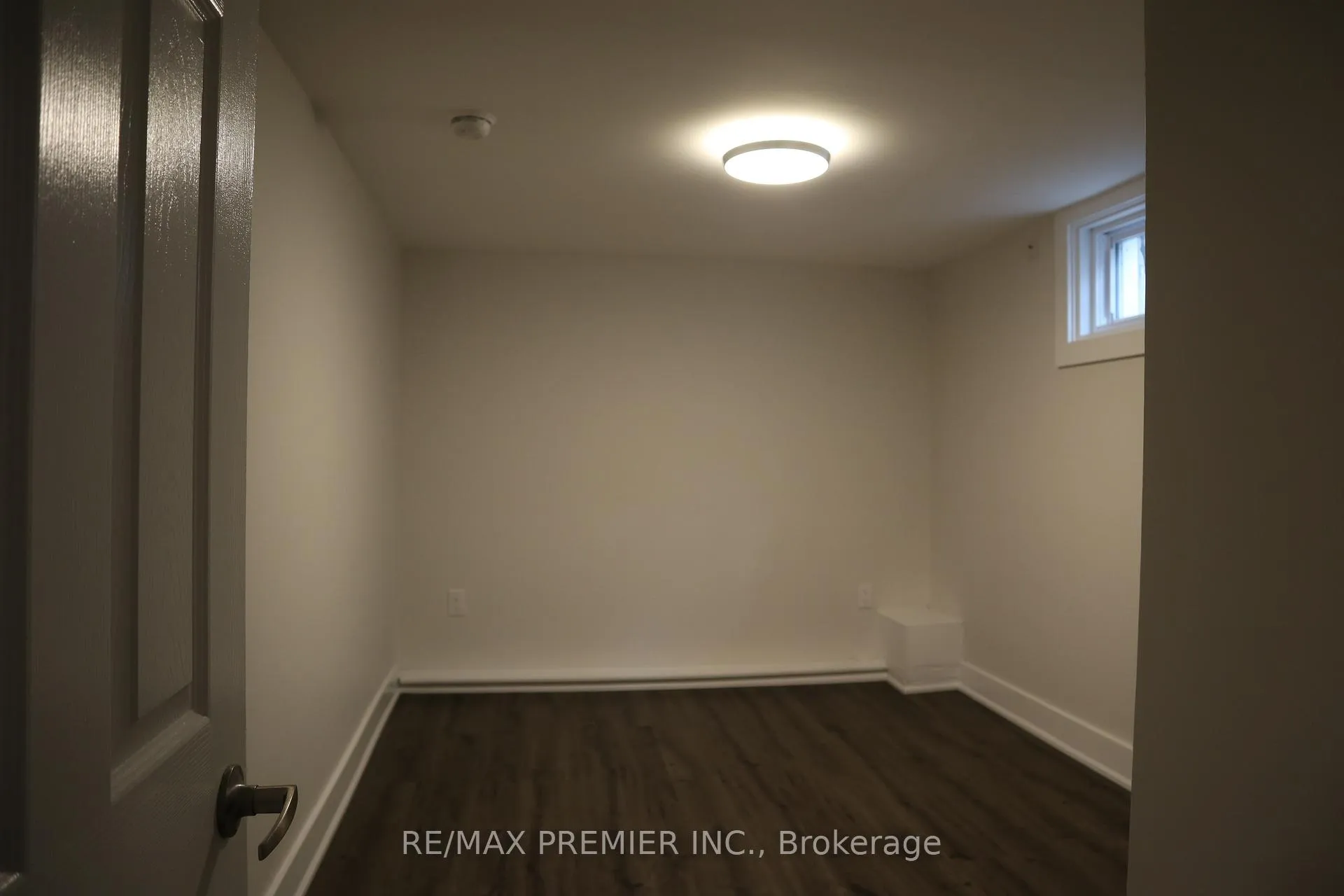 Photo 5 of Unit 0 Bsmt, 79 Wellington Street E, Barrie, Wellington — HOMEH