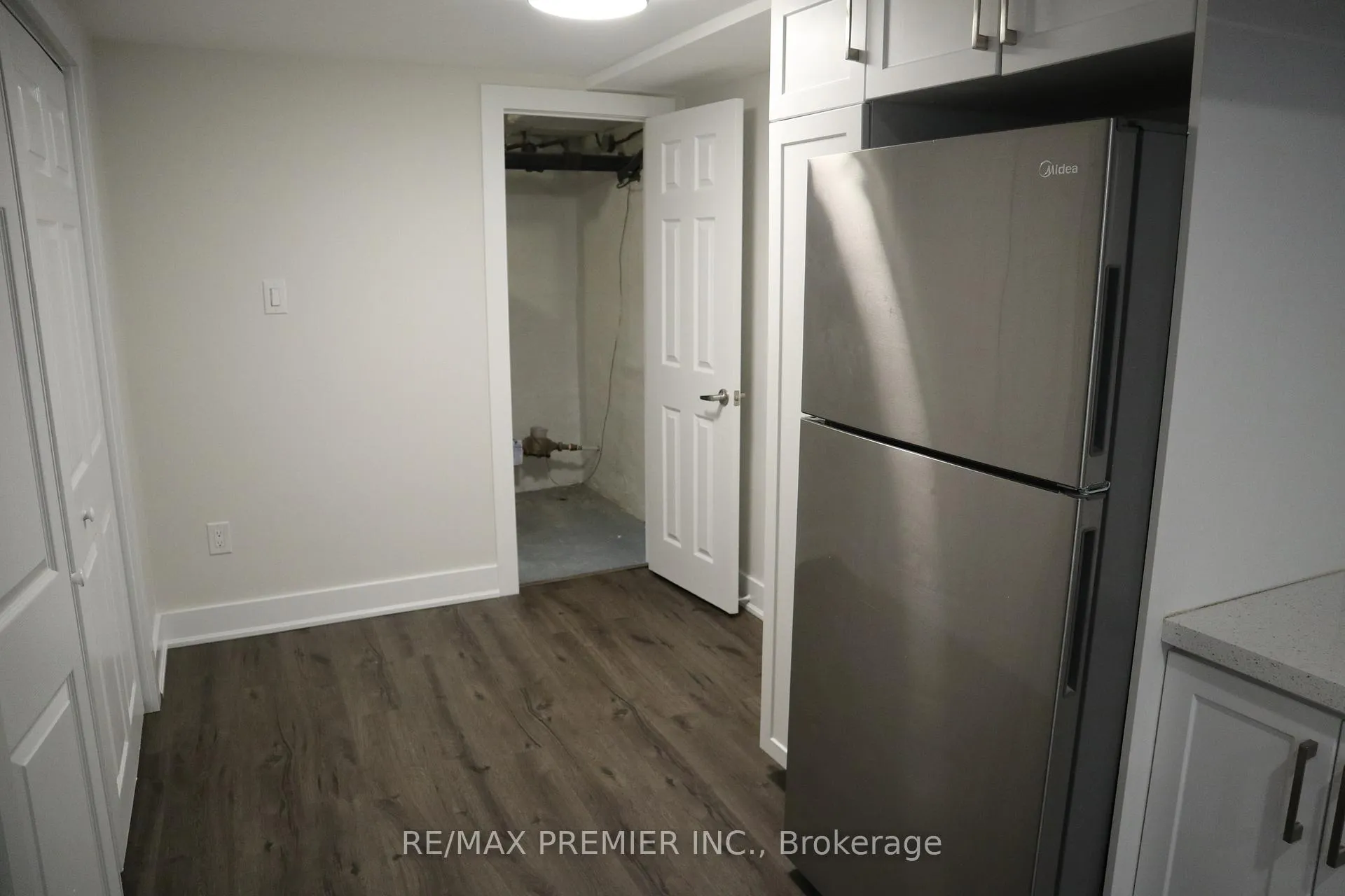 Photo 9 of Unit 0 Bsmt, 79 Wellington Street E, Barrie, Wellington — HOMEH