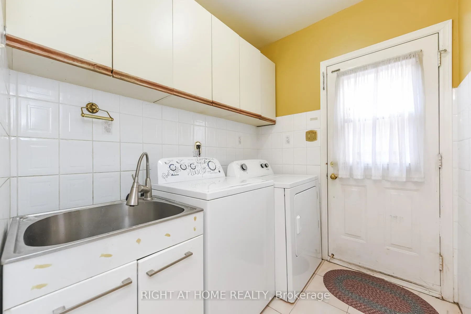 Photo 10 of 379 Wallenberg Crescent, Mississauga, Creditview — HOMEH