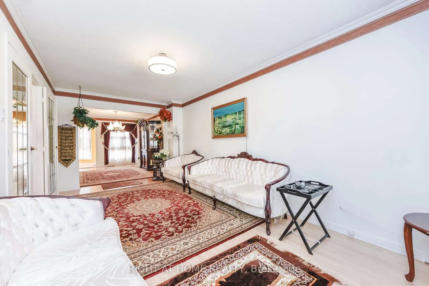 Photo 13 of 379 Wallenberg Crescent, Mississauga, Creditview — HOMEH