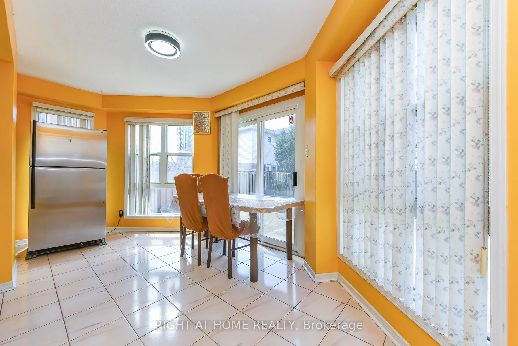 Photo 22 of 379 Wallenberg Crescent, Mississauga, Creditview — HOMEH