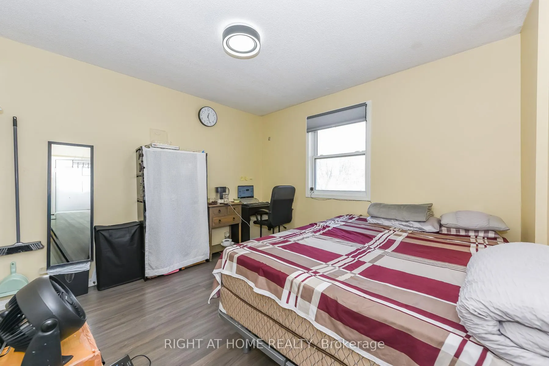 Photo 33 of 379 Wallenberg Crescent, Mississauga, Creditview — HOMEH