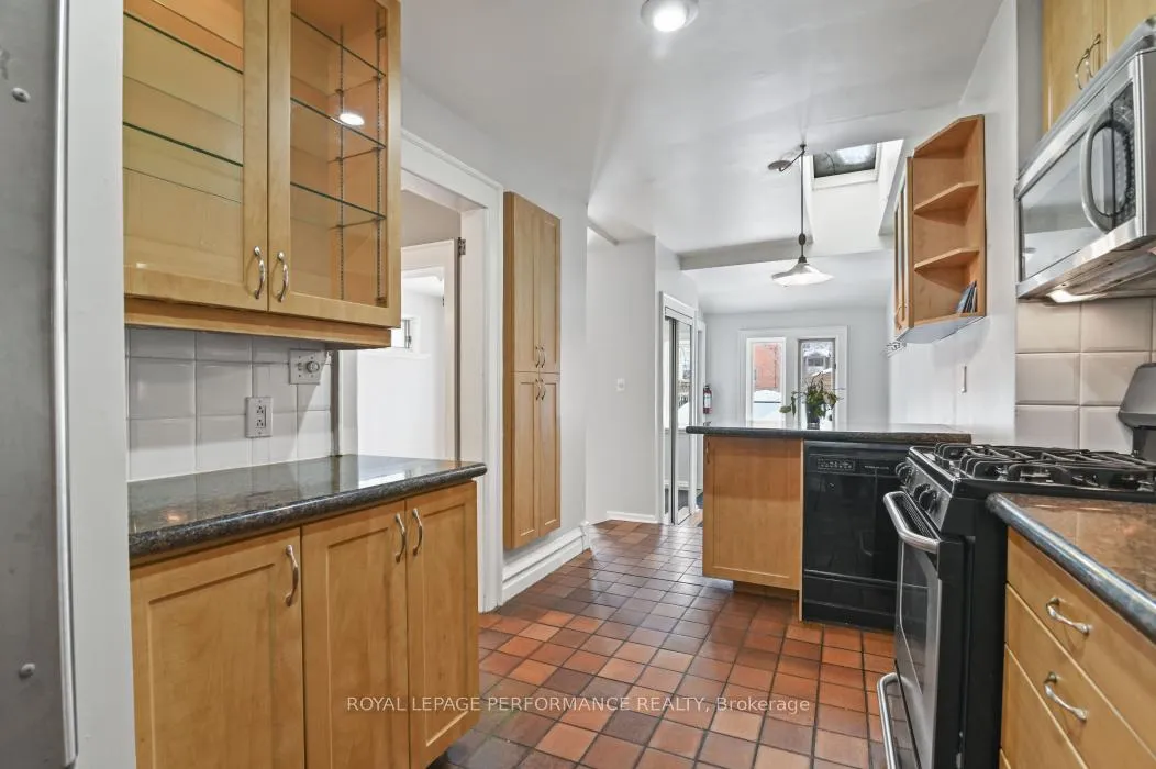 Photo 11 of 113 Fourth Avenue, Ottawa, Glebe — HOMEH