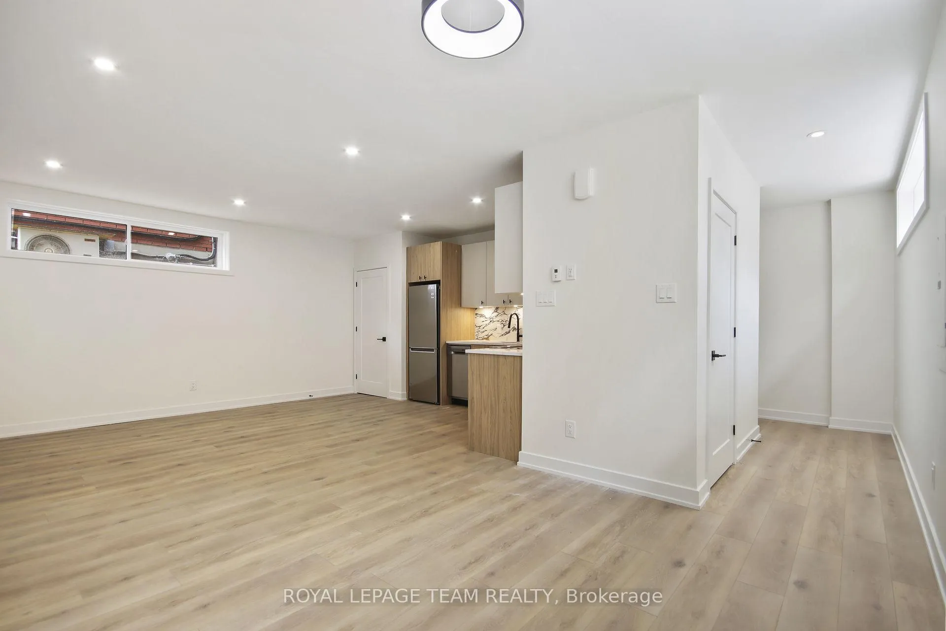 Photo 27 of Unit B/B2, 241 Breezehill Avenue, Ottawa, West Centre Town — HOMEH
