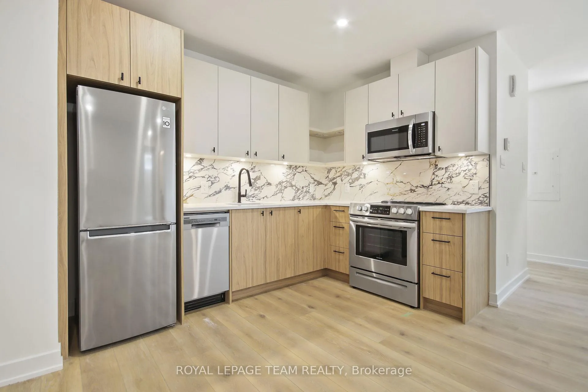 Photo 34 of Unit B/B2, 241 Breezehill Avenue, Ottawa, West Centre Town — HOMEH
