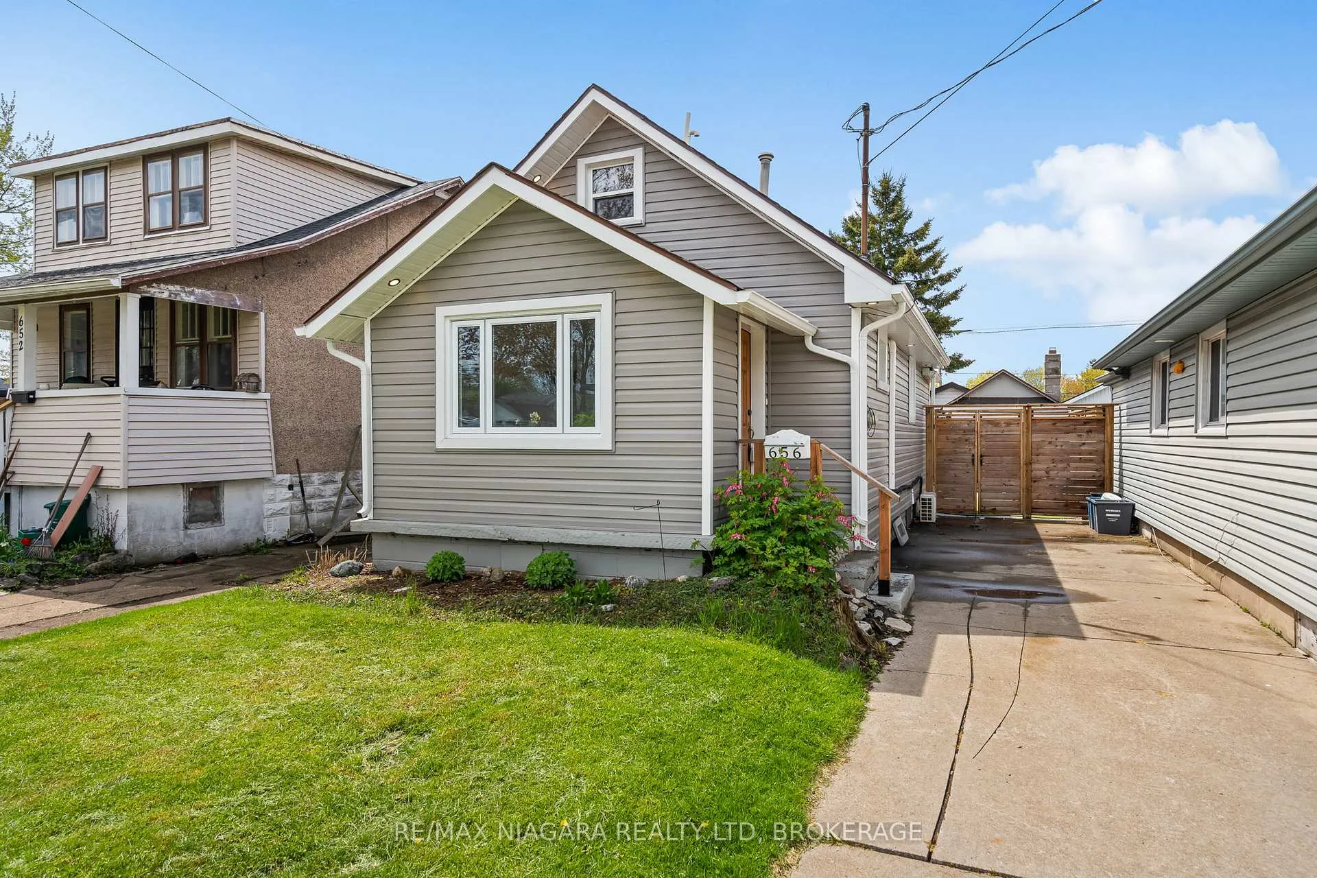 Photo 1 of 656 Steele Street, Port Colborne, Main Street — HOMEH