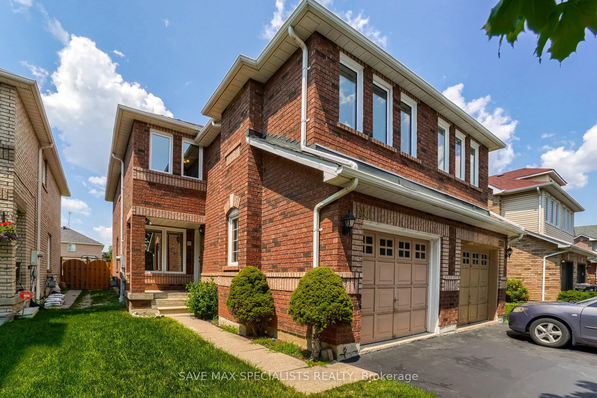 Photo 3 of 1401 Inuit Trail, Mississauga, Meadowvale Village — HOMEH