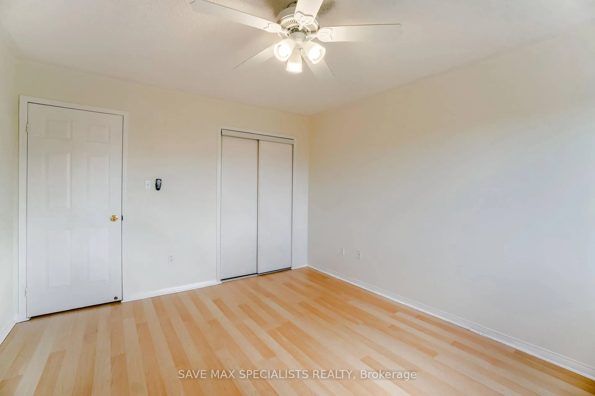 Photo 29 of 1401 Inuit Trail, Mississauga, Meadowvale Village — HOMEH