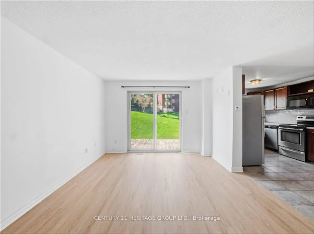 Photo 6 of Unit 110, 1 Shadowood Road, Barrie, Ardagh — HOMEH