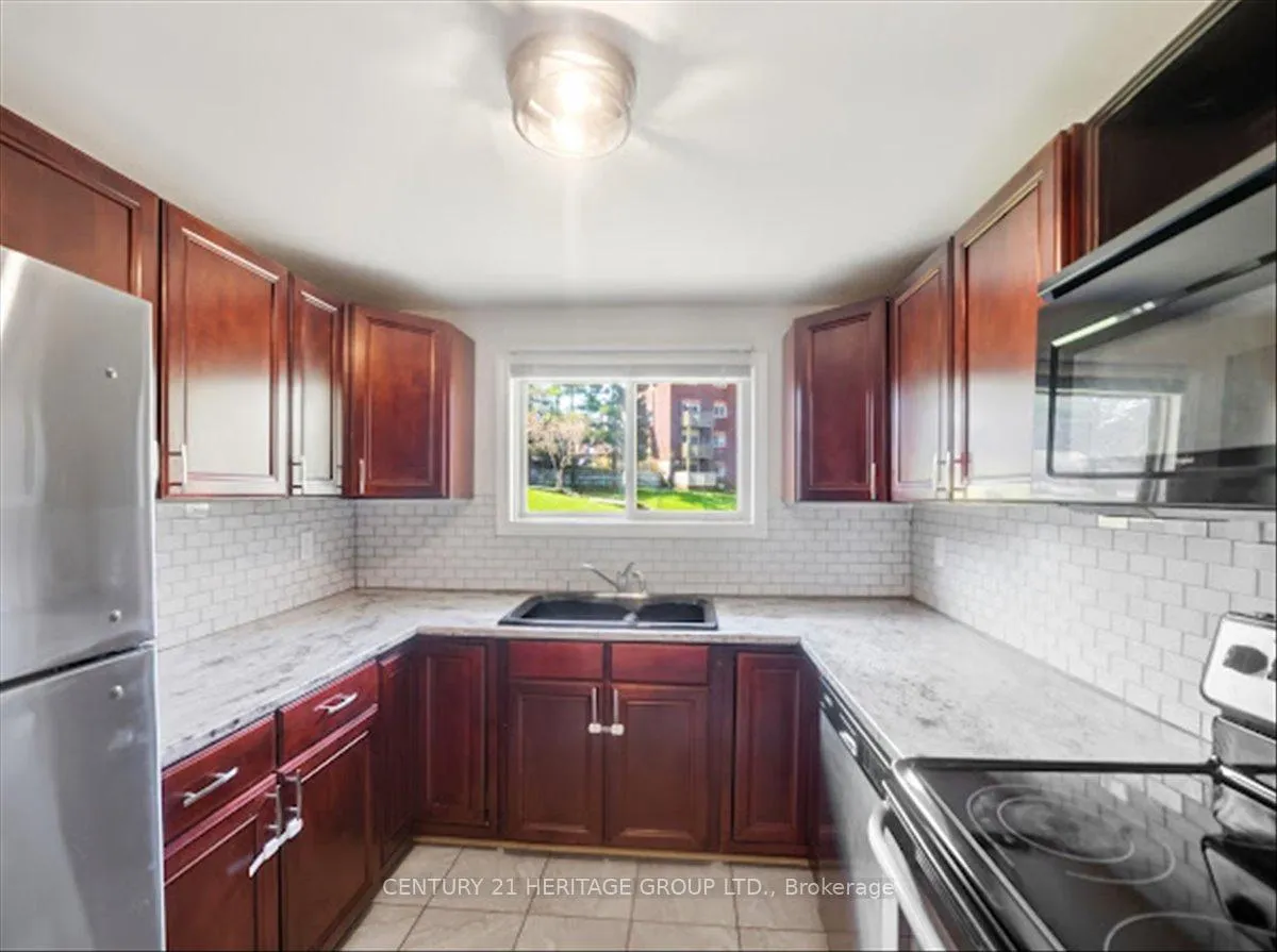 Photo 9 of Unit 110, 1 Shadowood Road, Barrie, Ardagh — HOMEH
