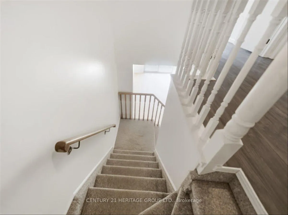 Photo 15 of Unit 110, 1 Shadowood Road, Barrie, Ardagh — HOMEH