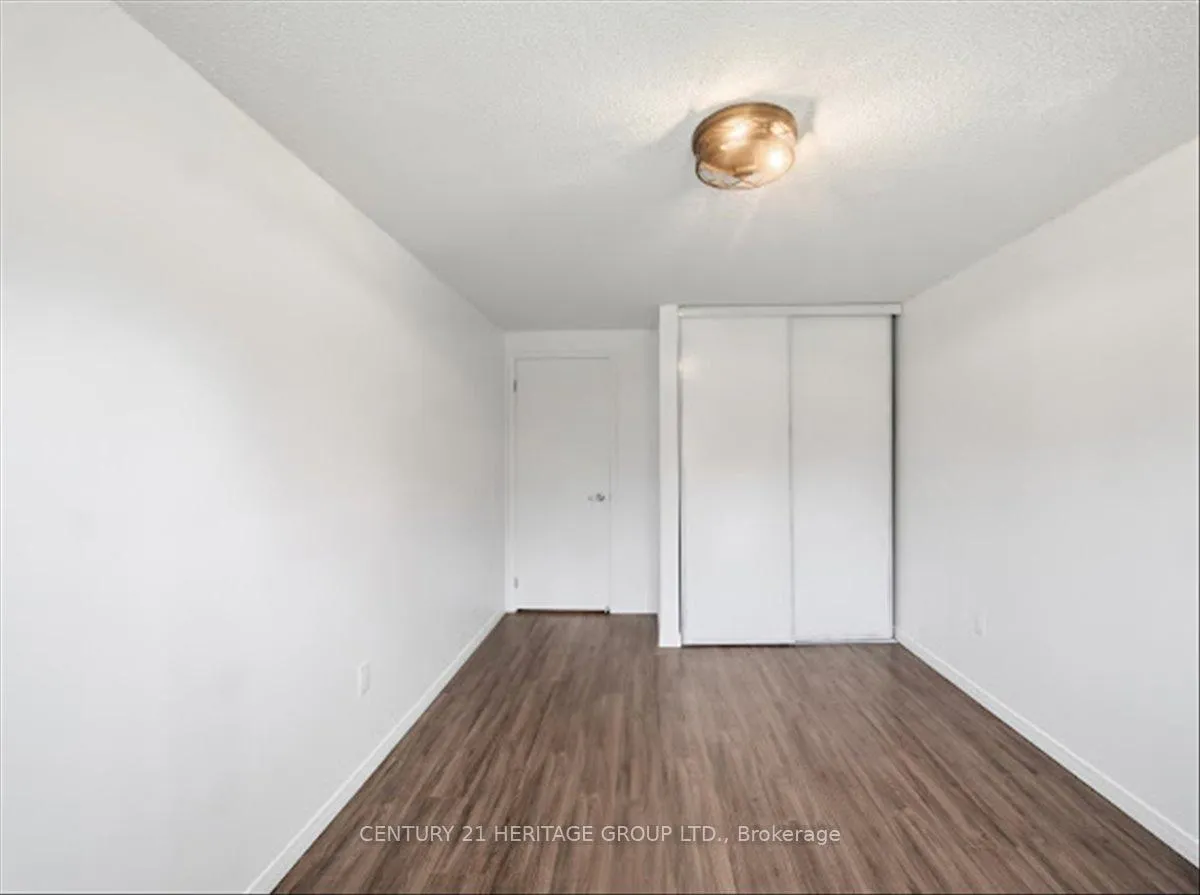 Photo 20 of Unit 110, 1 Shadowood Road, Barrie, Ardagh — HOMEH