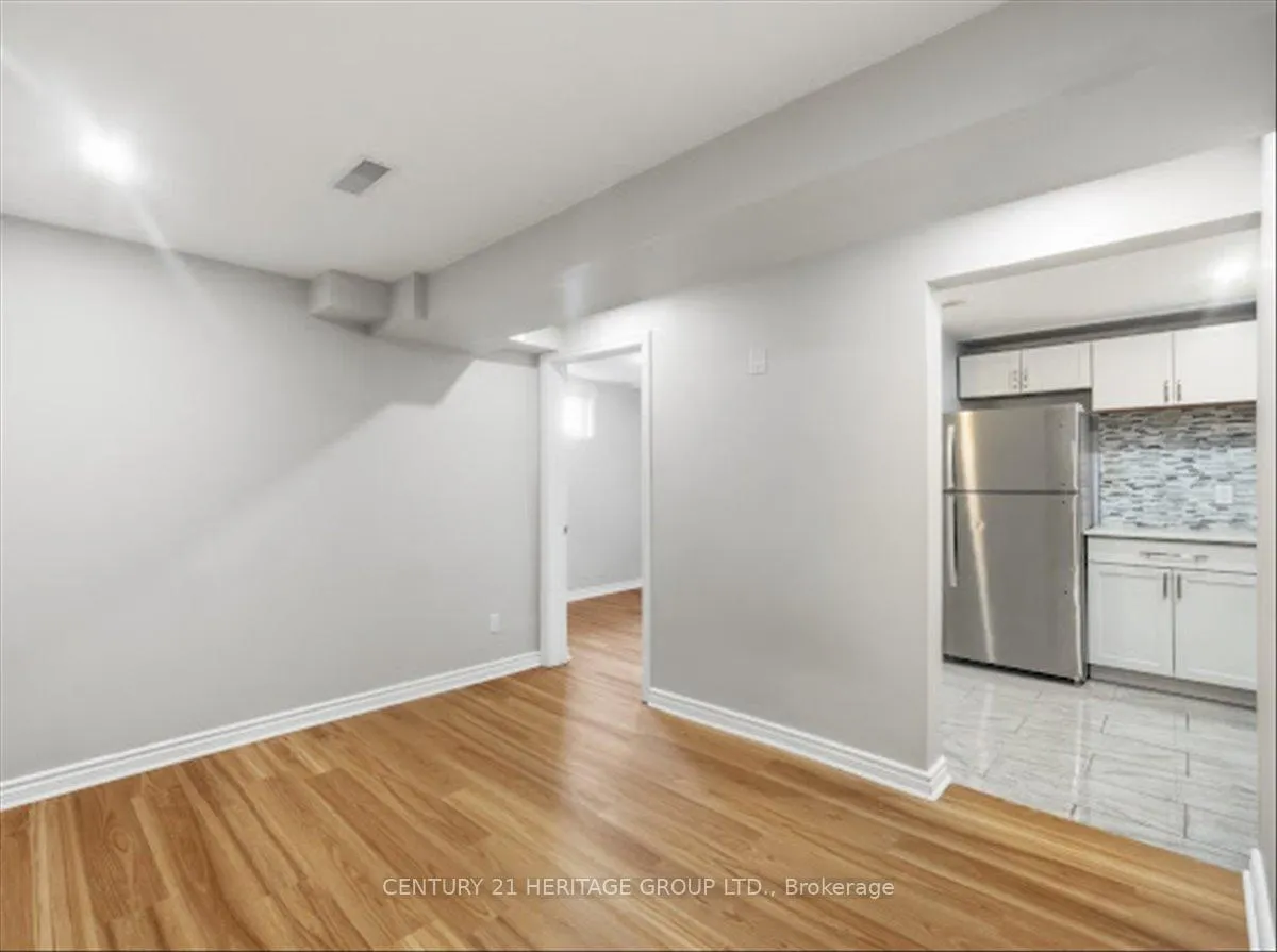 Photo 26 of Unit 110, 1 Shadowood Road, Barrie, Ardagh — HOMEH