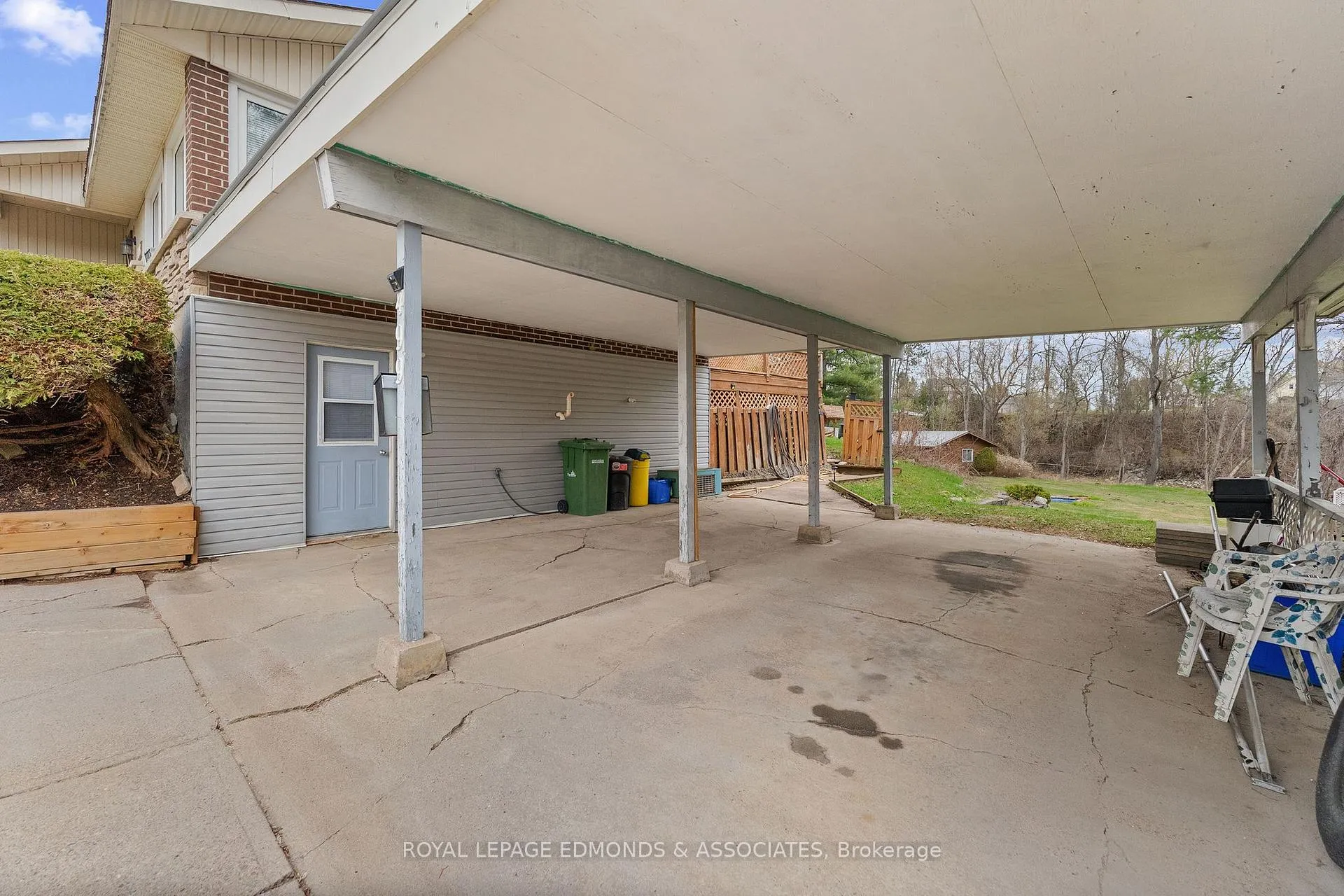Photo 7 of 499 Boundary Road E, Pembroke — HOMEH