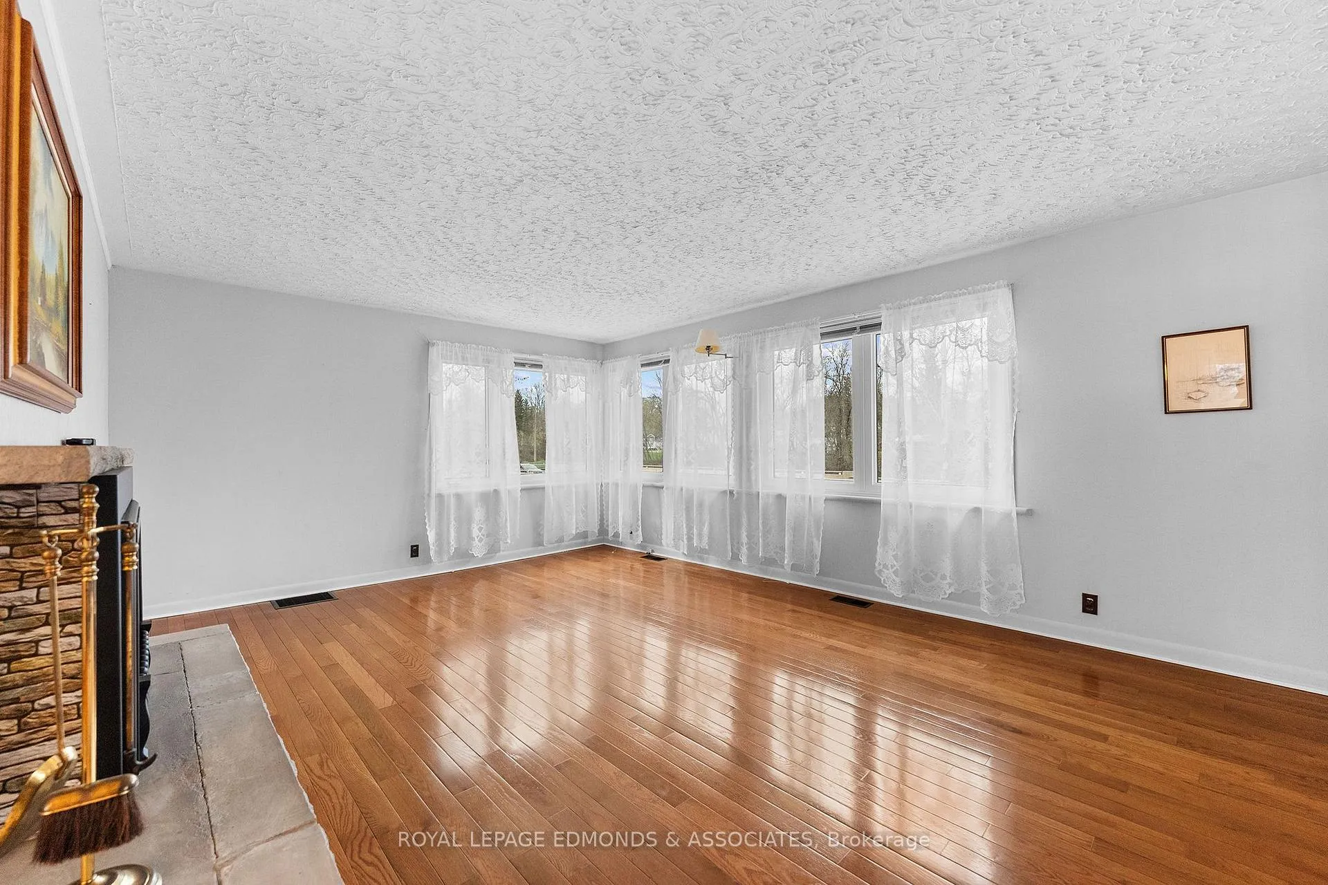 Photo 11 of 499 Boundary Road E, Pembroke — HOMEH