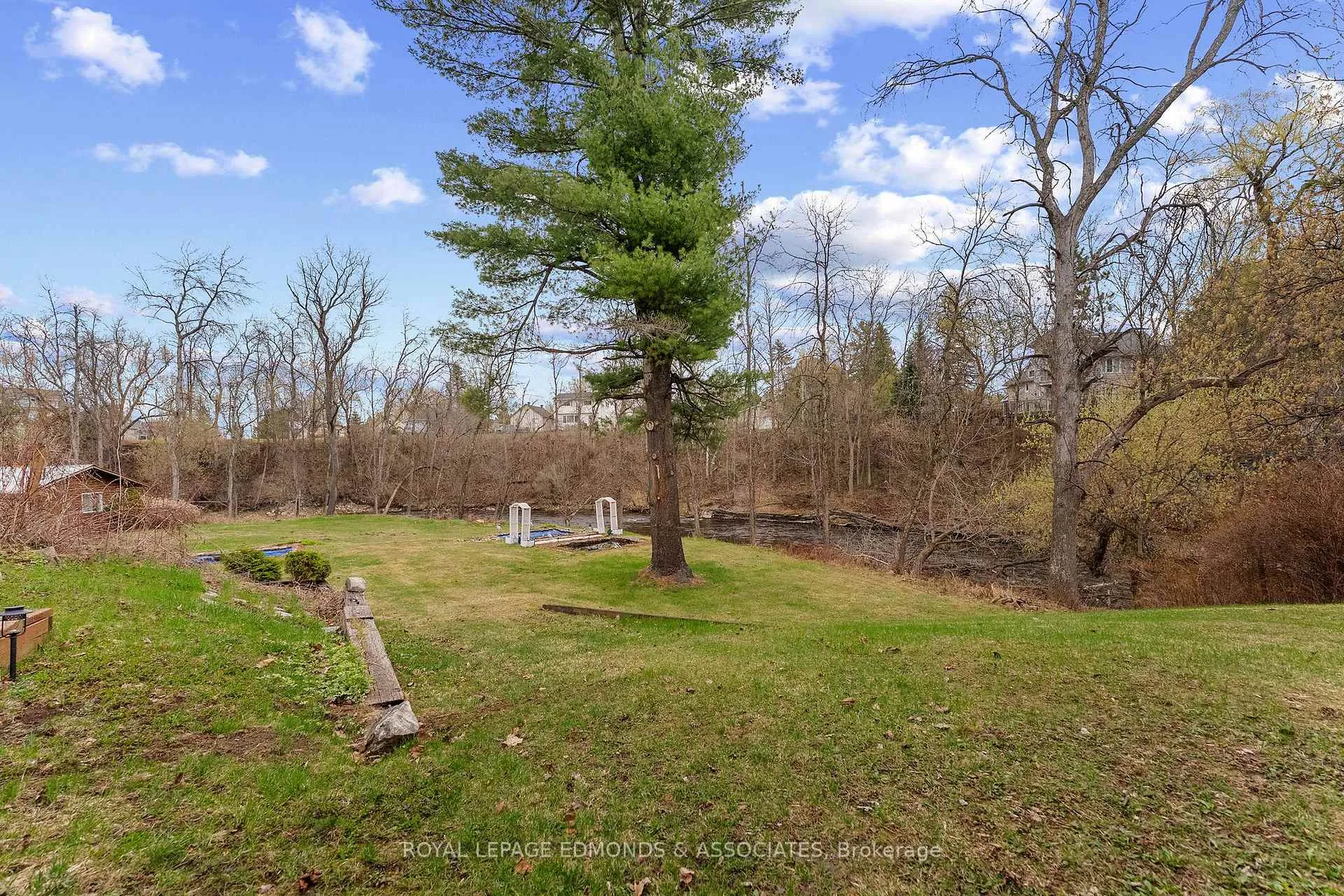 Photo 42 of 499 Boundary Road E, Pembroke — HOMEH