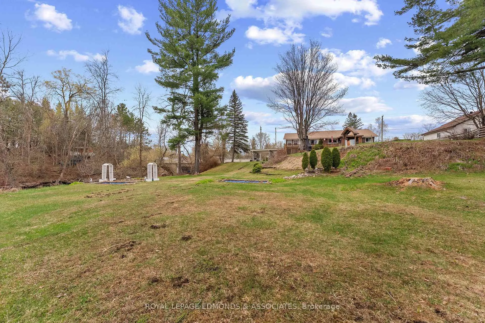 Photo 43 of 499 Boundary Road E, Pembroke — HOMEH