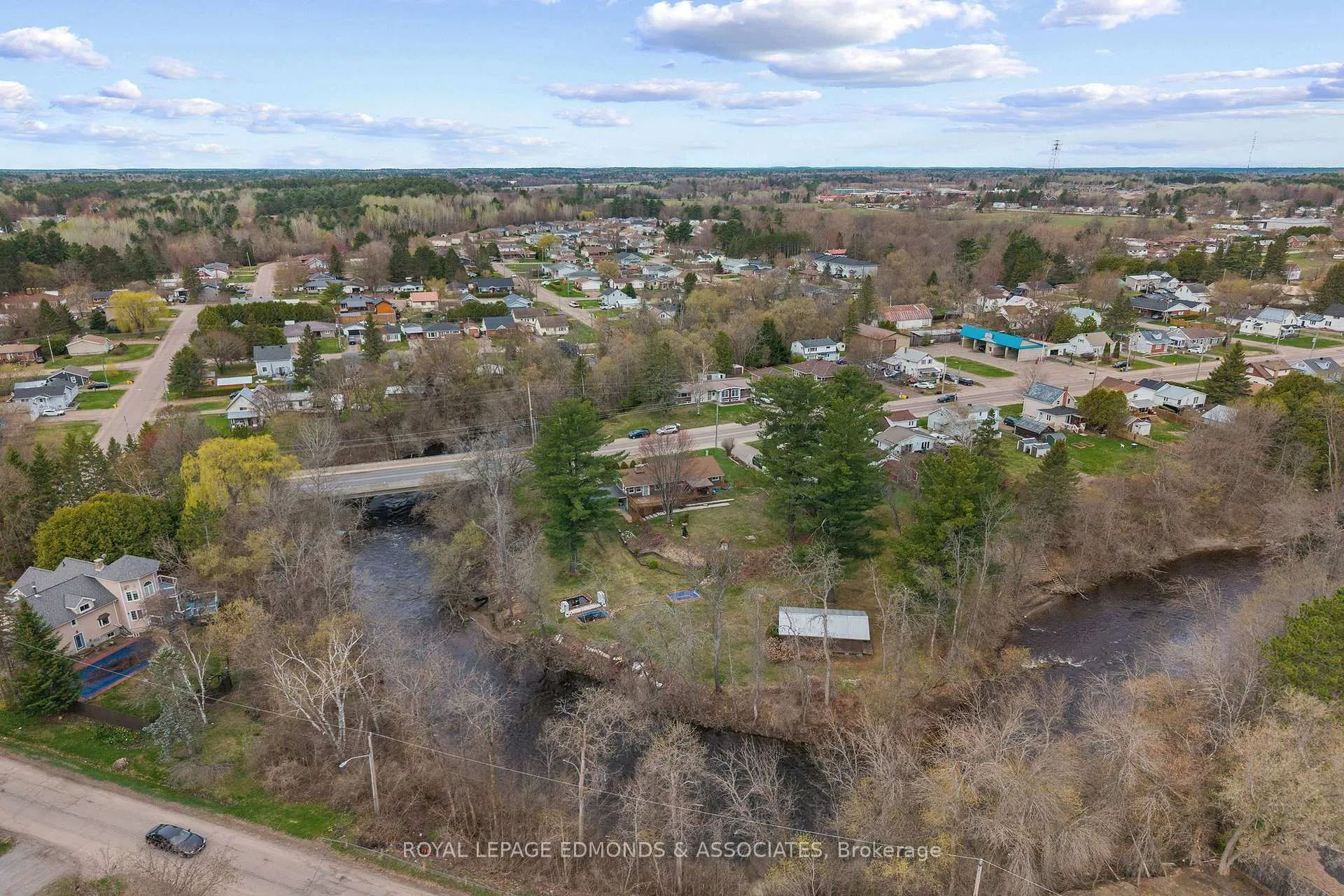 Photo 48 of 499 Boundary Road E, Pembroke — HOMEH