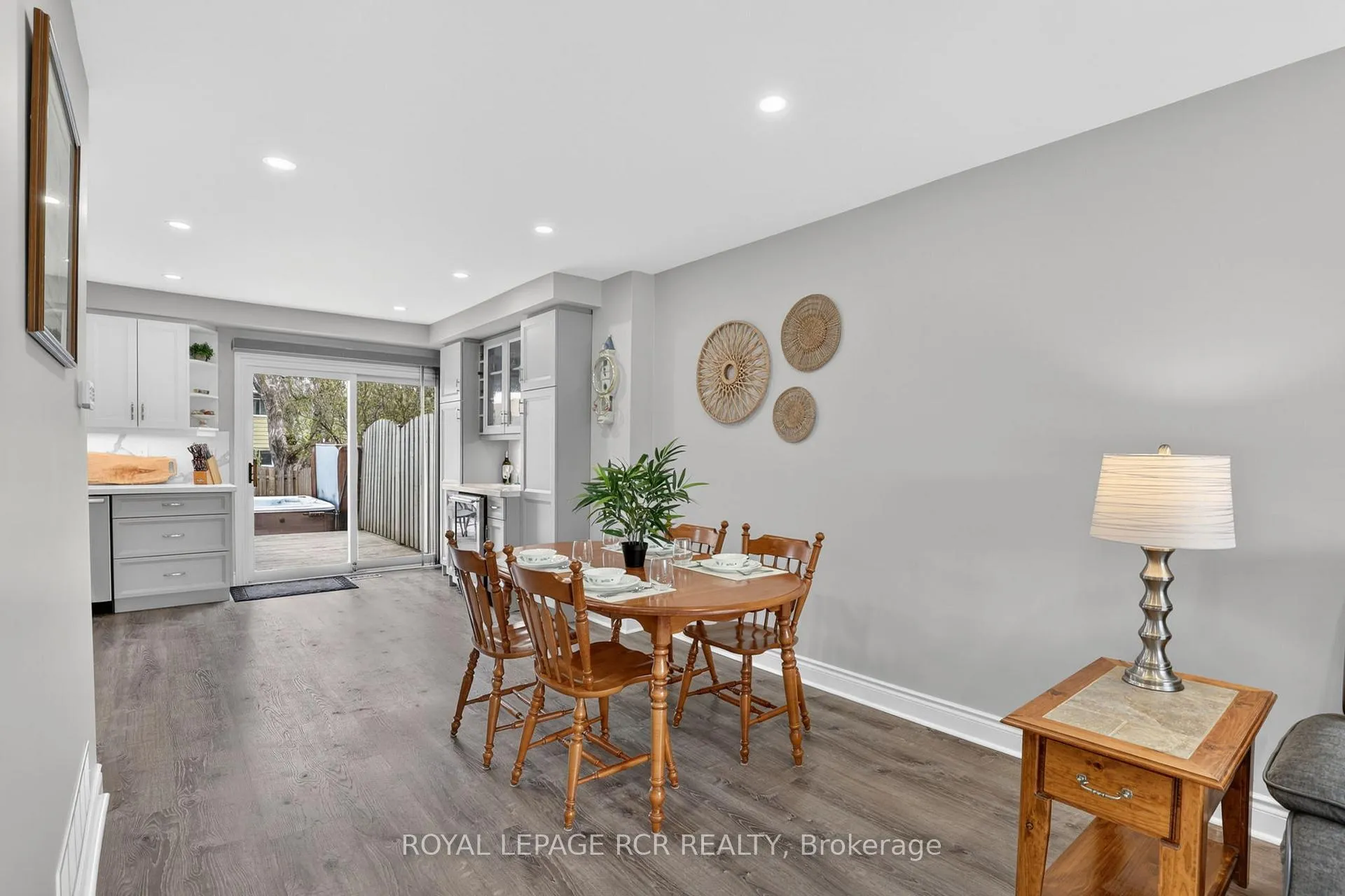 Photo 8 of 53 Carlton Drive, Orangeville — HOMEH