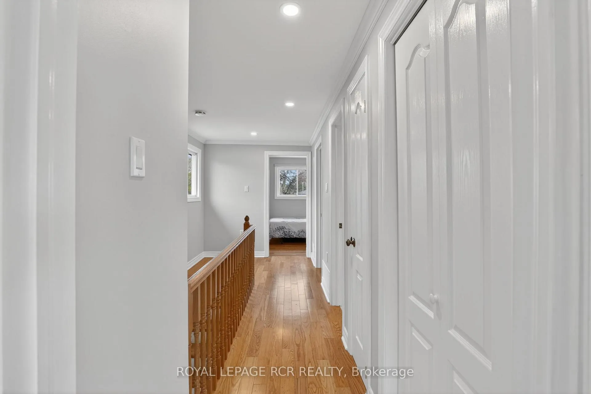 Photo 17 of 53 Carlton Drive, Orangeville — HOMEH