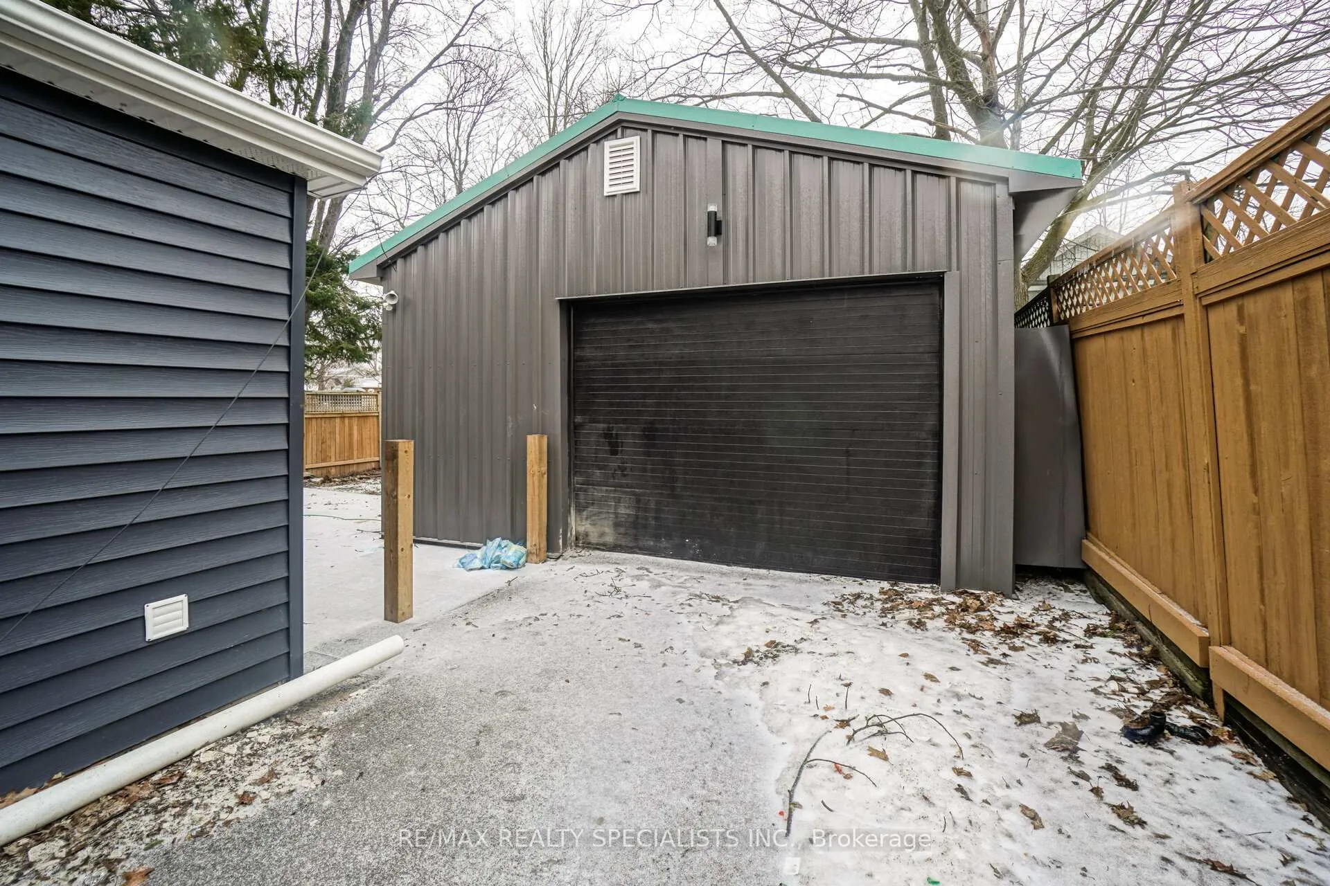 Photo 9 of 86 Mill Street, Orangeville — HOMEH