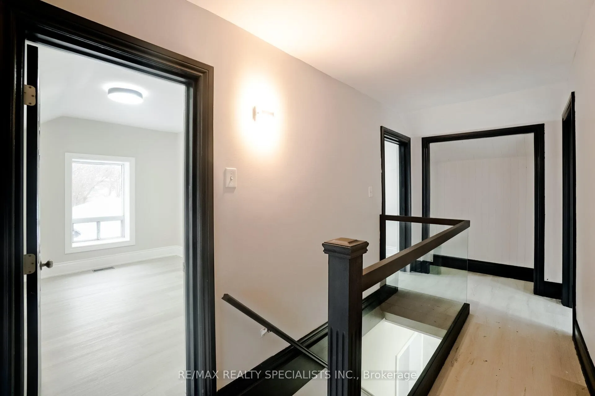 Photo 20 of 86 Mill Street, Orangeville — HOMEH